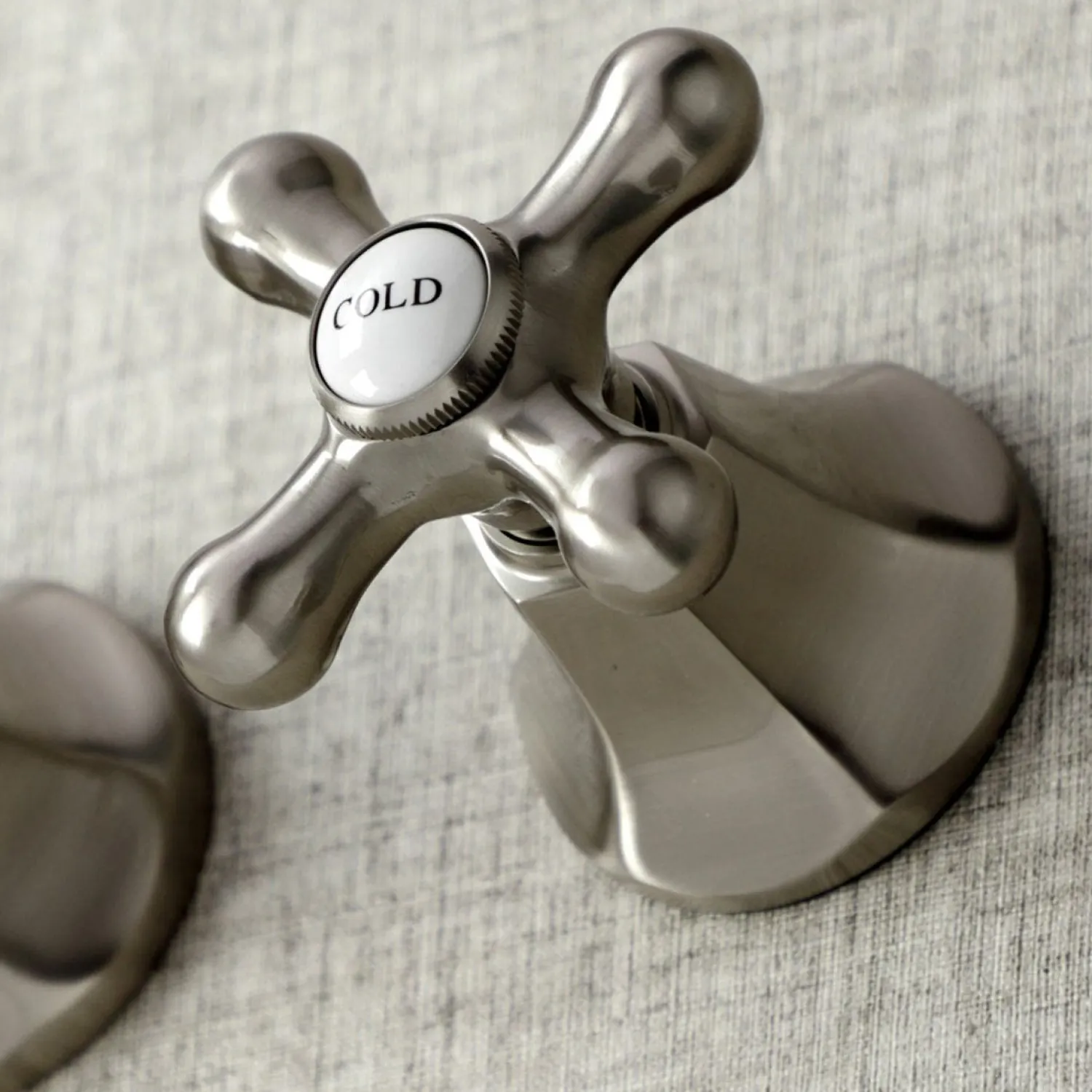 Metropolitan Two-Handle Wall Mount Tub Faucet Tub Faucets