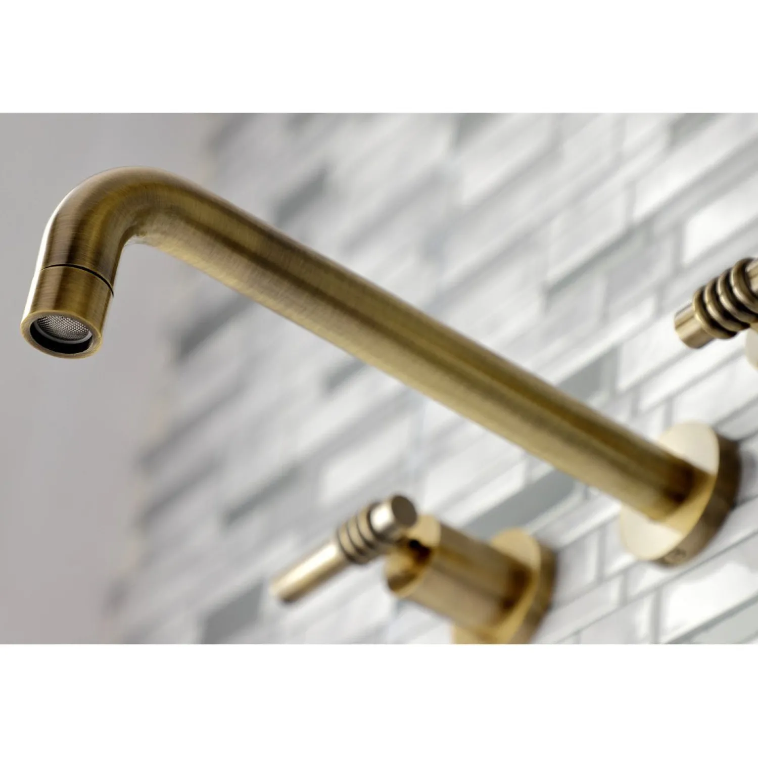 New Milano 2-Handle Wall Mount Roman Tub Faucet Tub Faucets