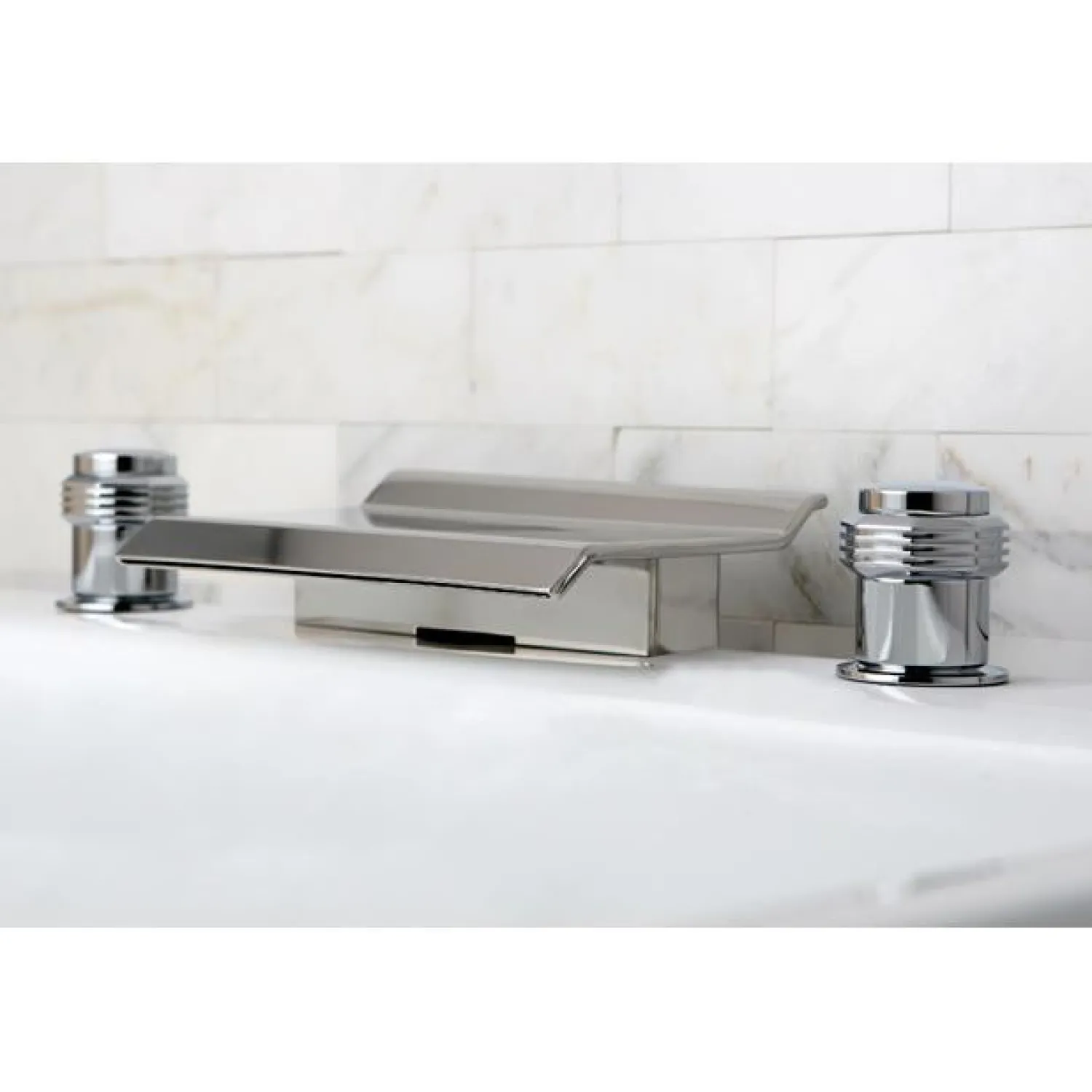 Best Milano Waterfall Roman Tub Filler Tub Faucets