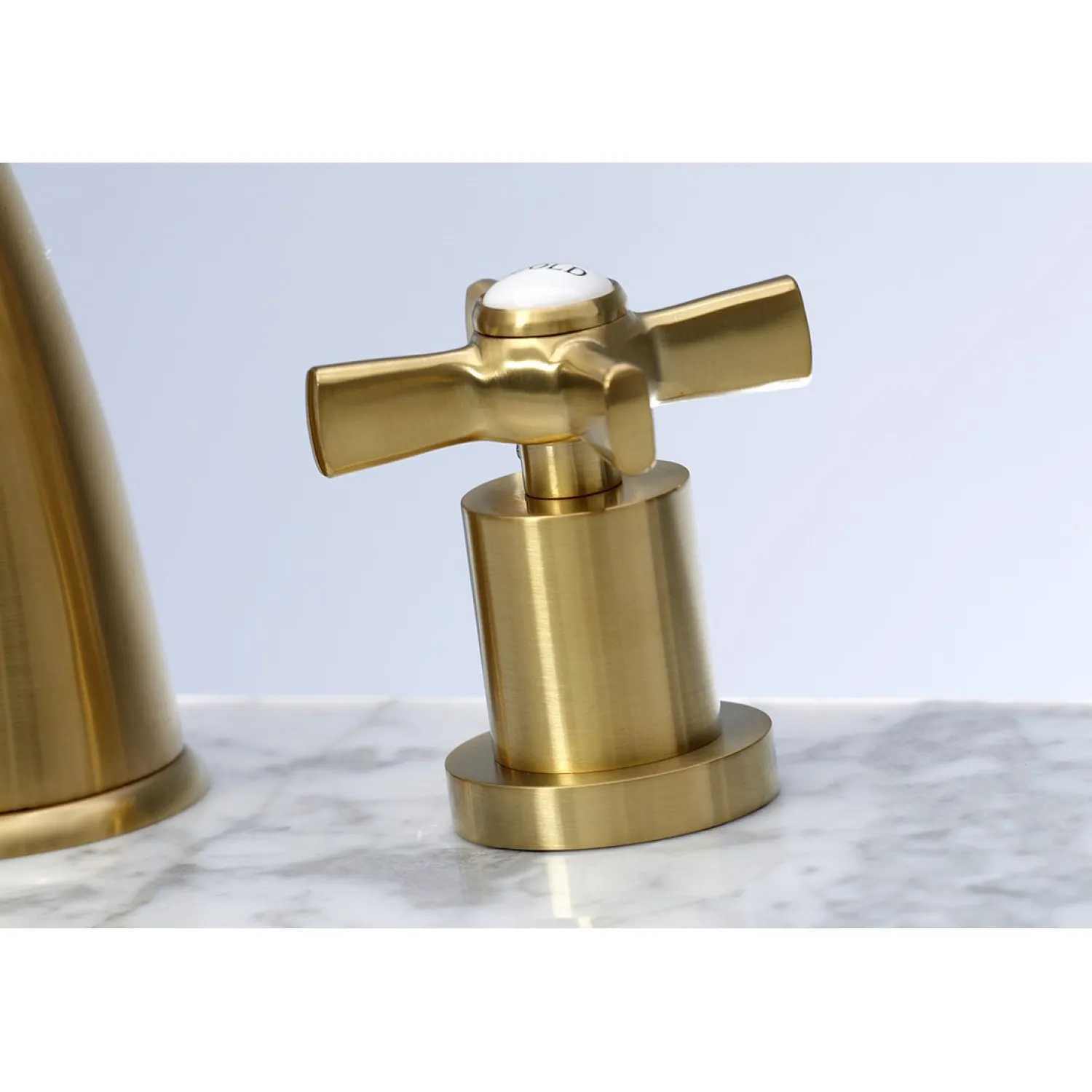 Sale Millennium Deck Mount 8" Widespread Bathroom Faucet 8" Widespread