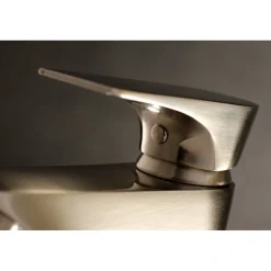 Outlet Millennium Single-Handle Bathroom Faucet Single Hole