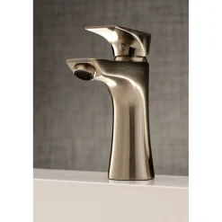 Outlet Millennium Single-Handle Bathroom Faucet Single Hole