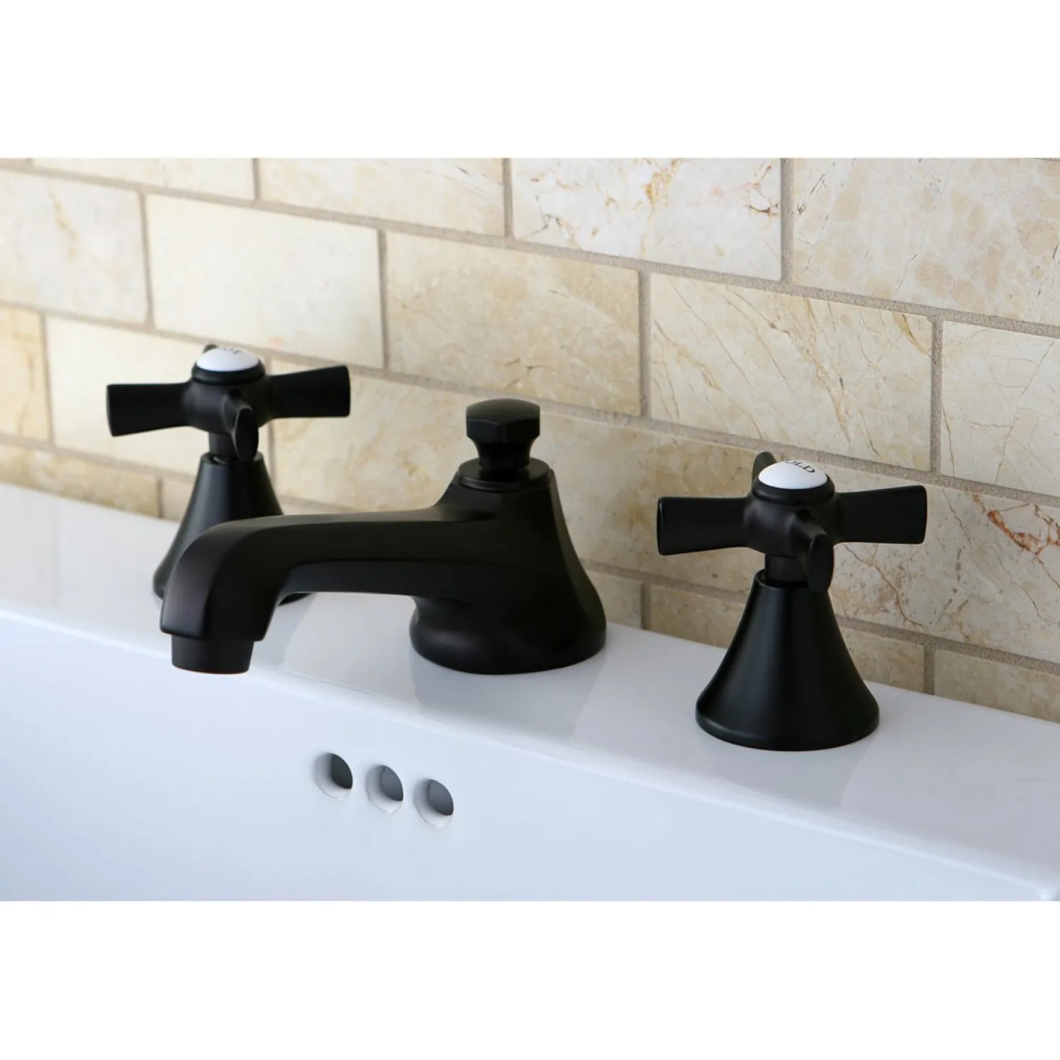 Outlet Millennium 8" Widespread 3-Hole Bathroom Faucet 8" Widespread