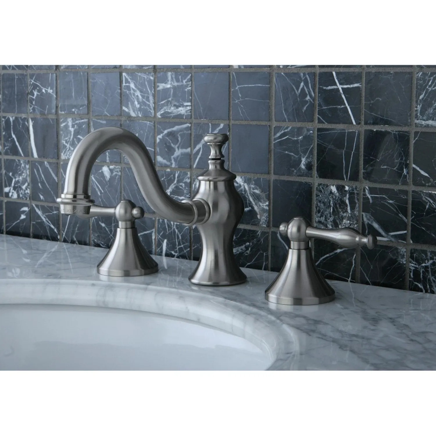 Outlet Naples 8" Widespread Bathroom Faucet 8" Widespread