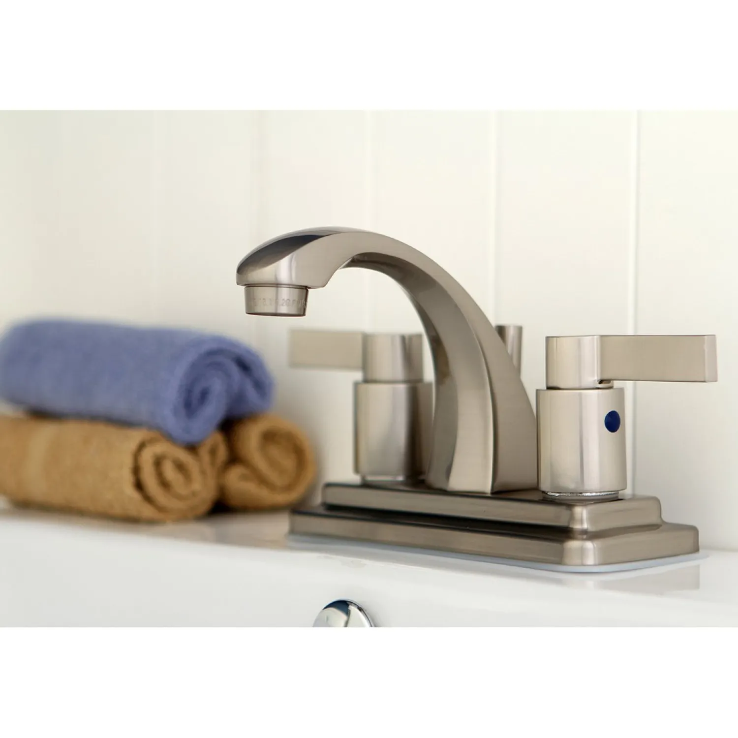 New NuvoFusion 4-Inch Centerset 2-Handle Bathroom Faucet 4" Center Set
