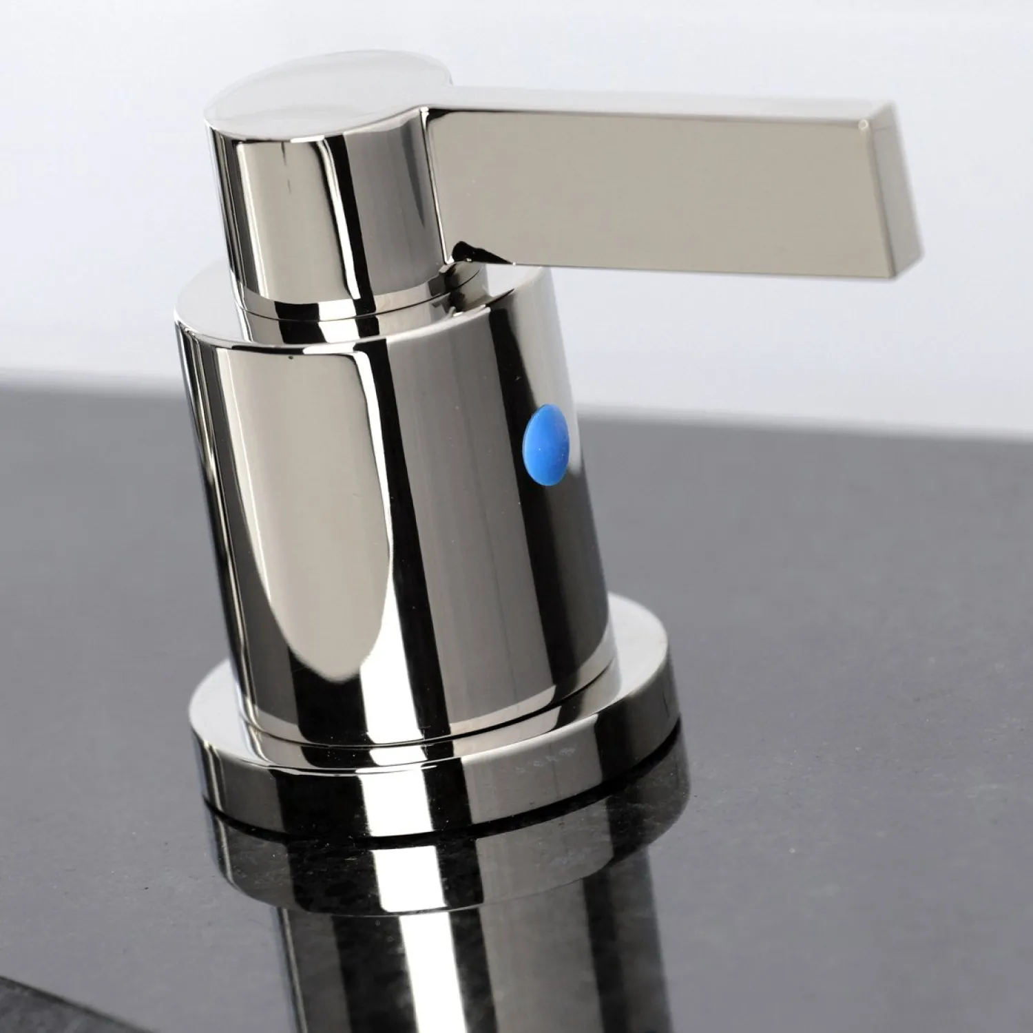 Outlet NuvoFusion Widespread Bathroom Faucet with Brass Pop-Up 8" Widespread