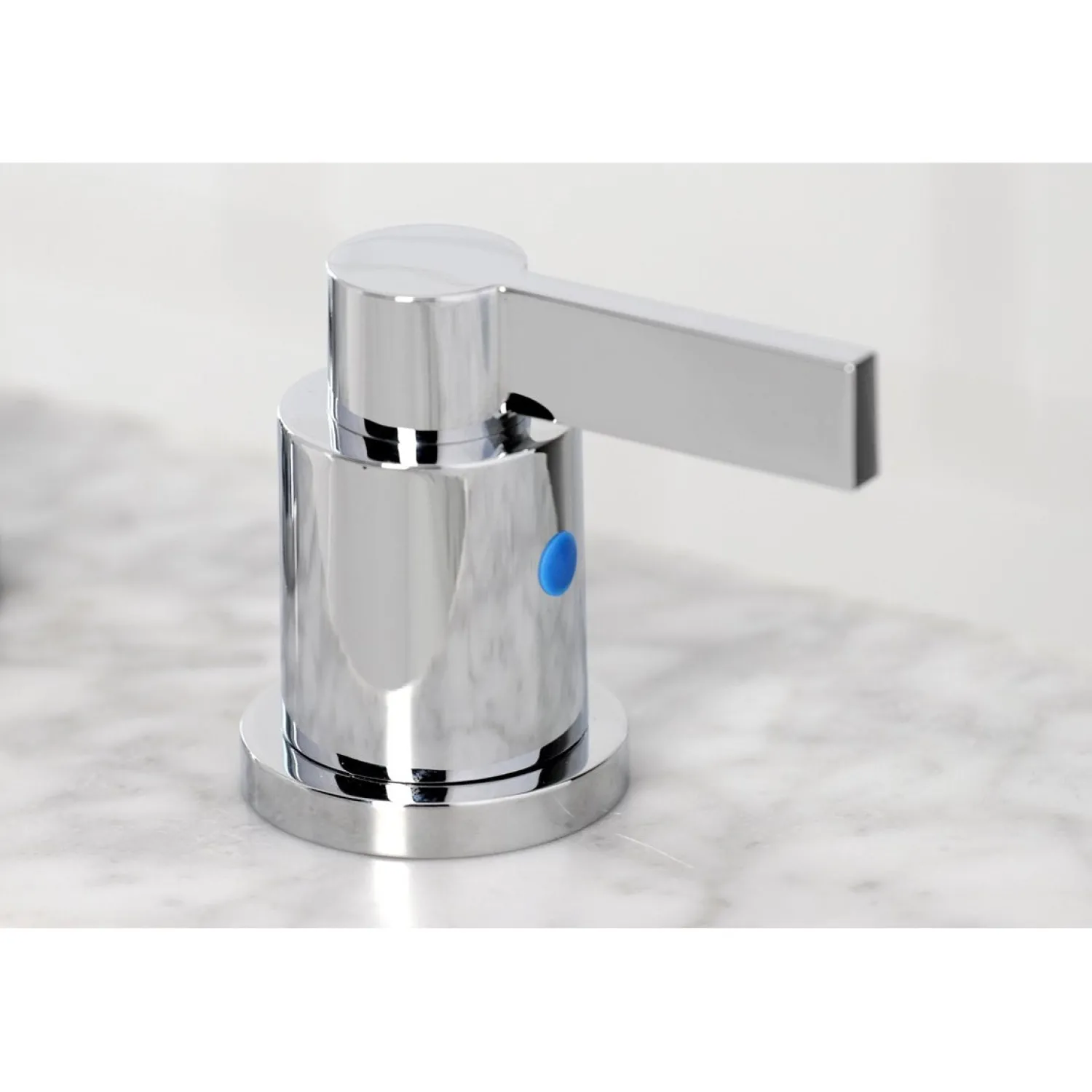 Outlet NuvoFusion Widespread Bathroom Faucet with Brass Pop-Up 8" Widespread