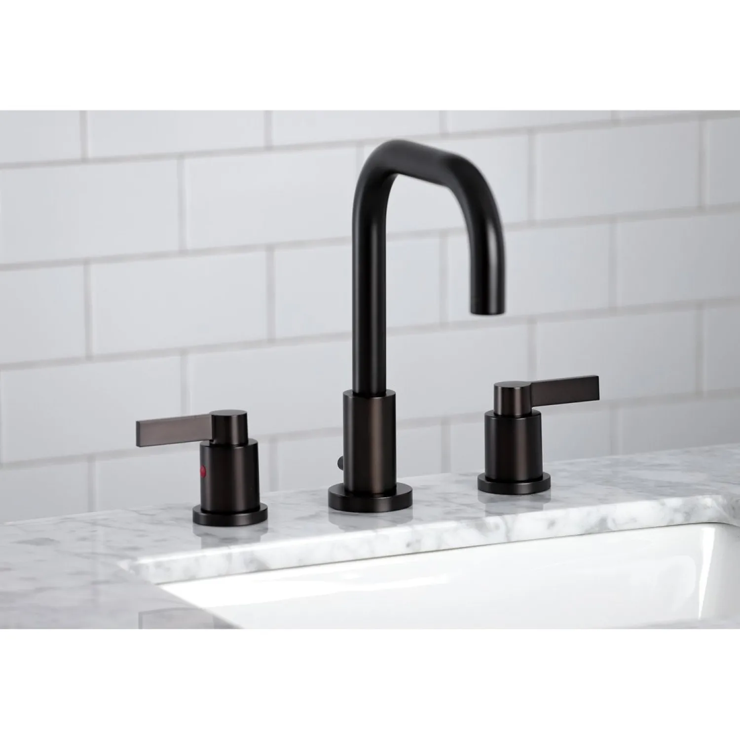Outlet NuvoFusion Widespread Bathroom Faucet with Brass Pop-Up 8" Widespread