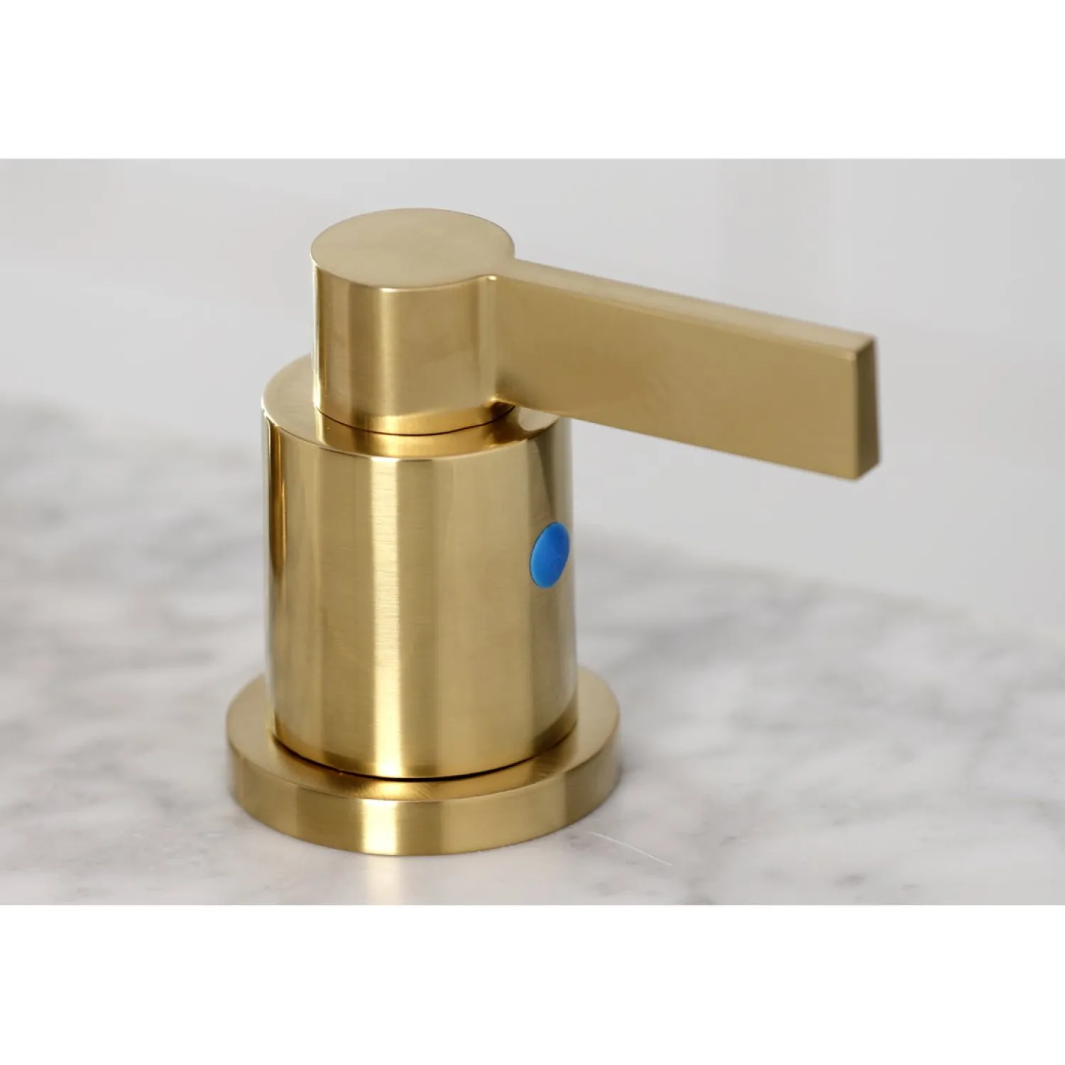 Outlet NuvoFusion Widespread Bathroom Faucet with Brass Pop-Up 8" Widespread