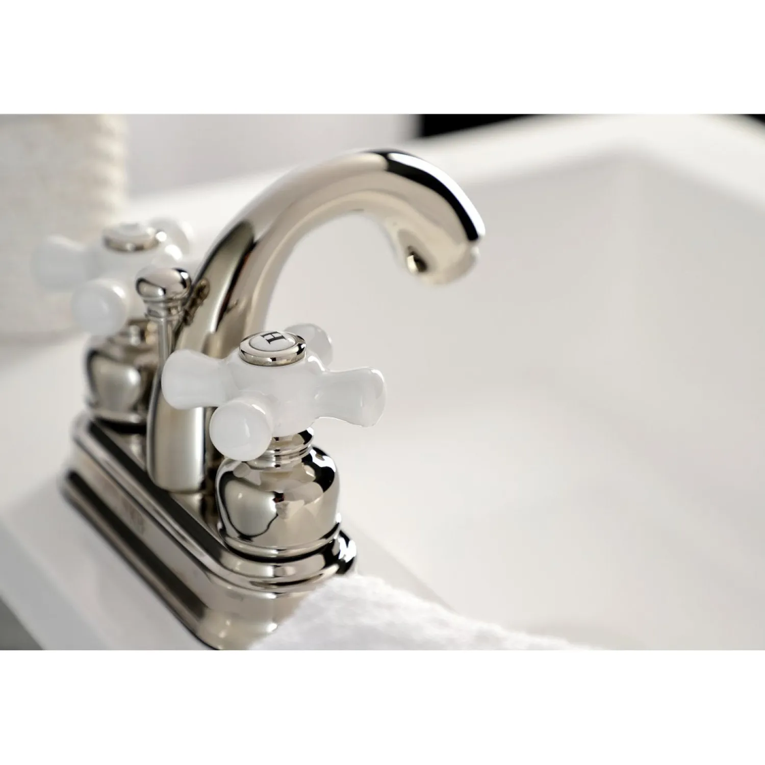 New Restoration 4-Inch Centerset Deck Mount Bathroom Faucet 4" Center Set