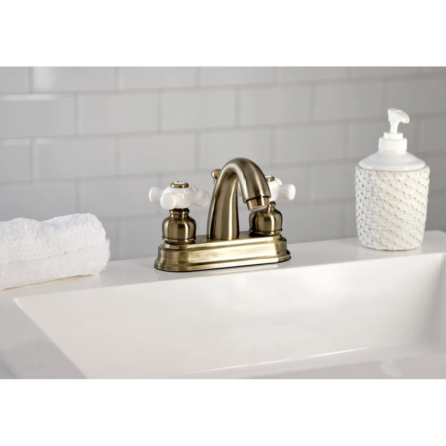 New Restoration 4-Inch Centerset Deck Mount Bathroom Faucet 4" Center Set