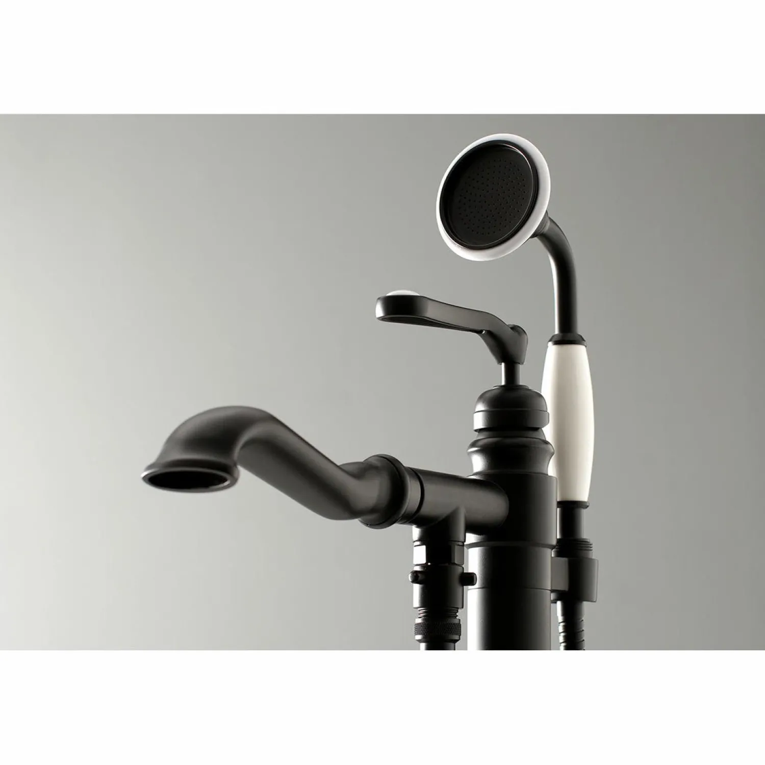Discount Royale Single Handle Freestanding Roman Tub Faucet with Hand Shower Free Standing Tub Fillers|Tub Faucets