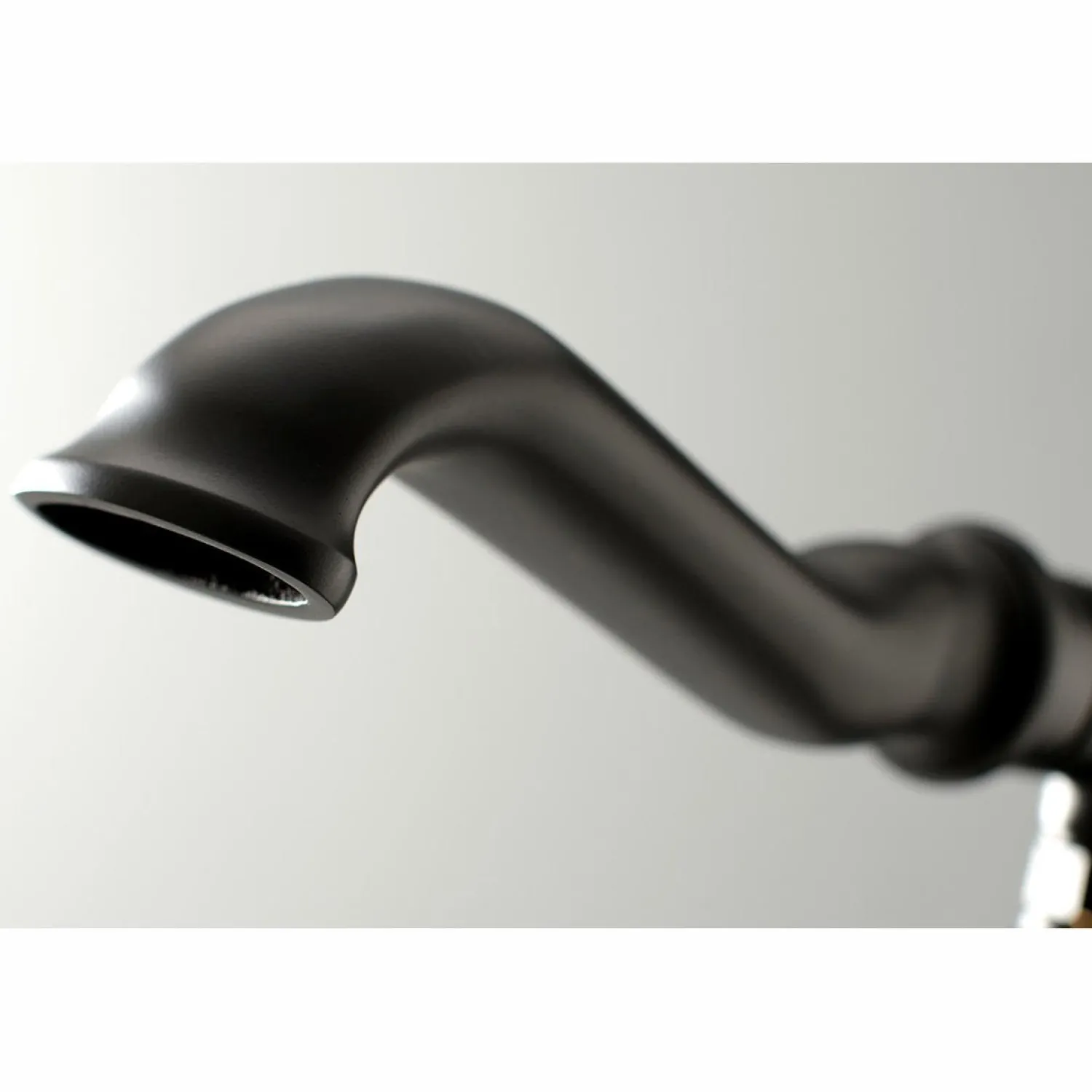 Discount Royale Single Handle Freestanding Roman Tub Faucet with Hand Shower Free Standing Tub Fillers|Tub Faucets