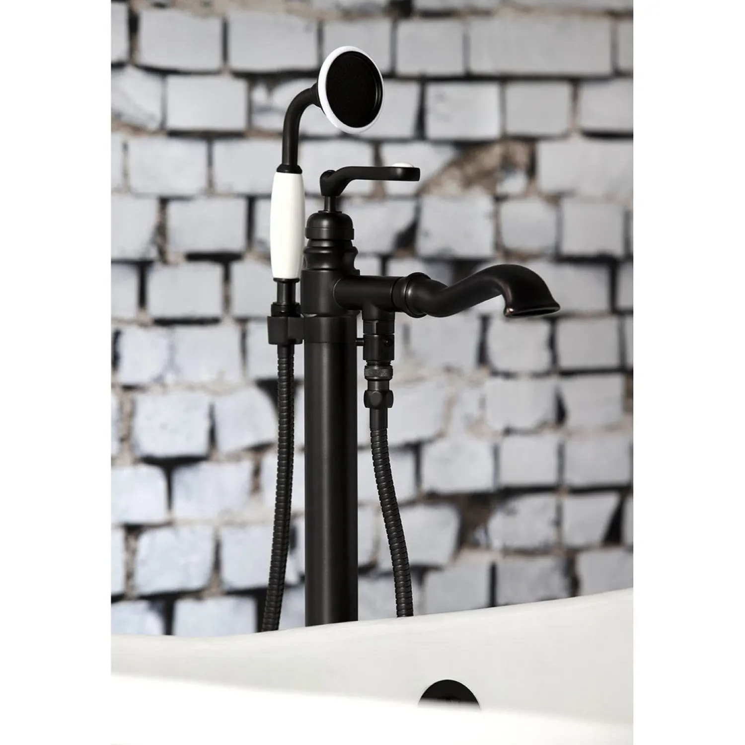 Discount Royale Single Handle Freestanding Roman Tub Faucet with Hand Shower Free Standing Tub Fillers|Tub Faucets