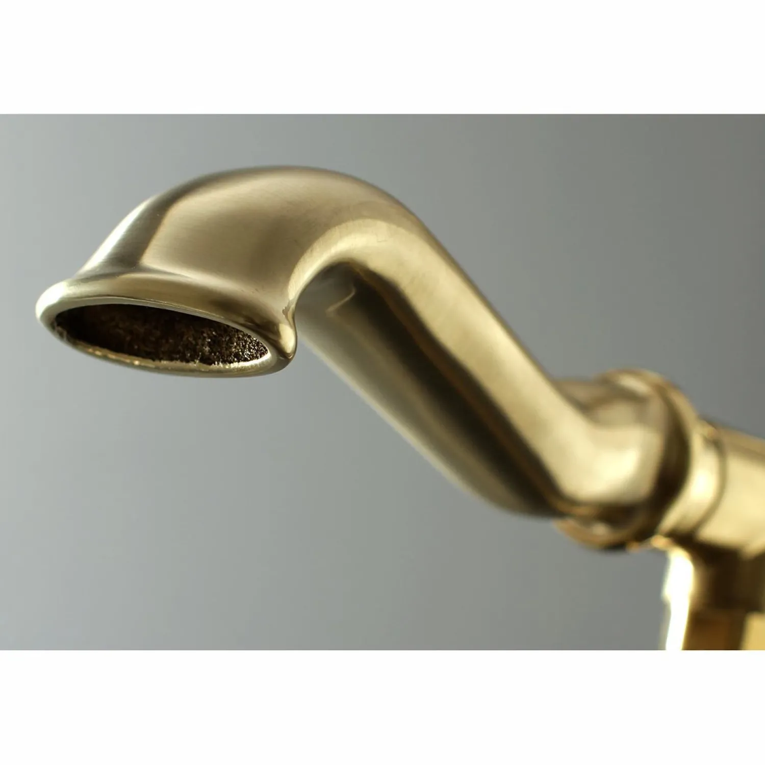 Discount Royale Single Handle Freestanding Roman Tub Faucet with Hand Shower Free Standing Tub Fillers|Tub Faucets