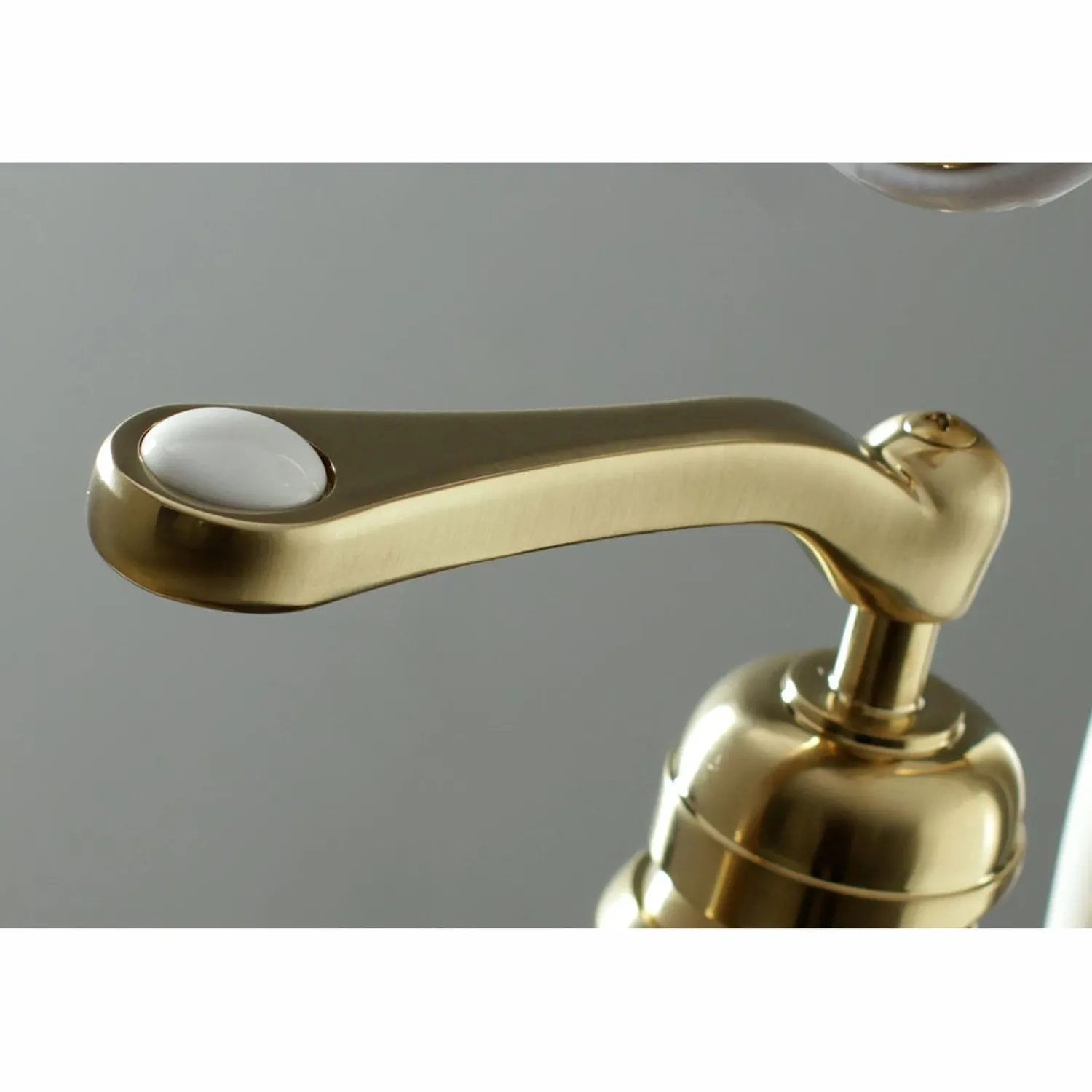 Discount Royale Single Handle Freestanding Roman Tub Faucet with Hand Shower Free Standing Tub Fillers|Tub Faucets