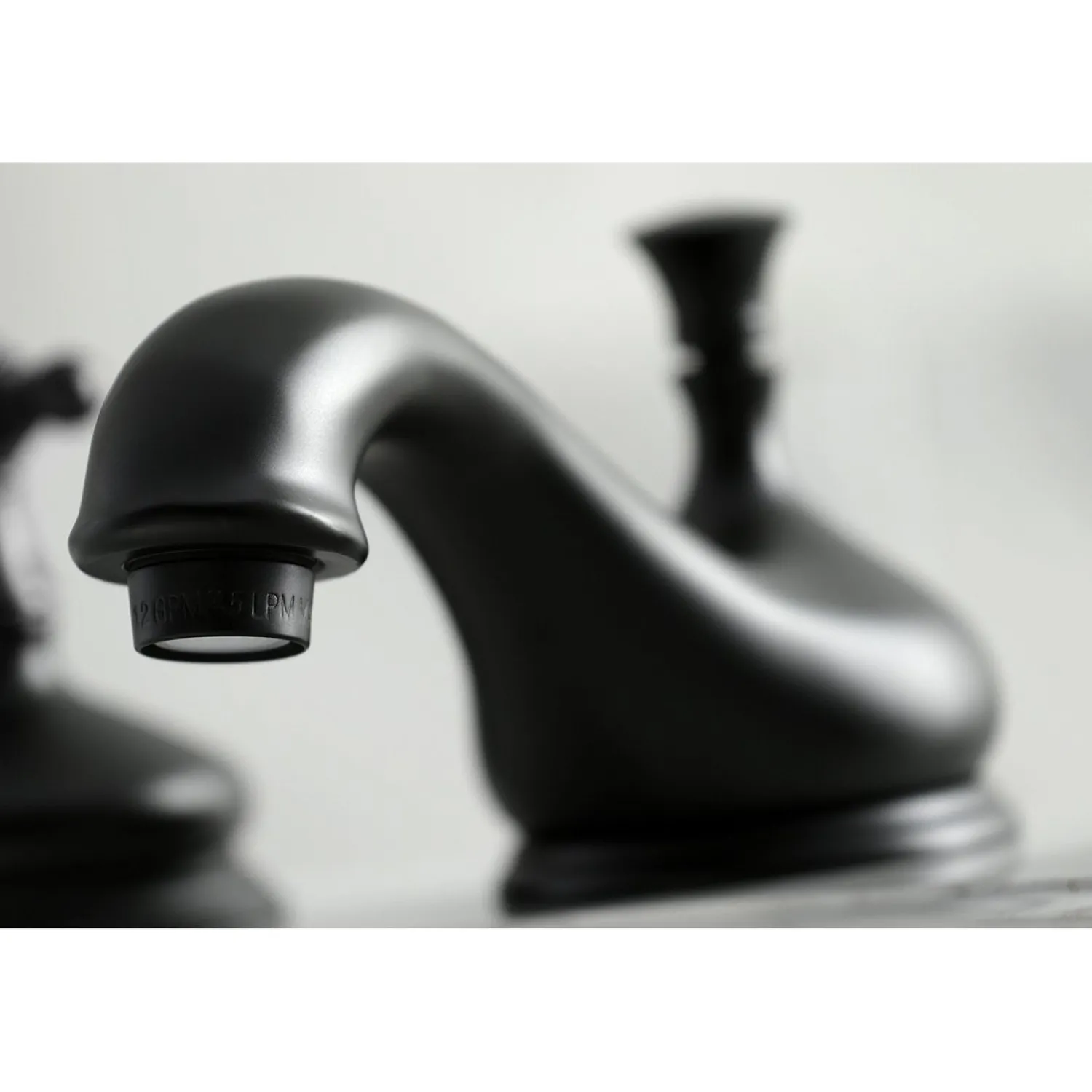 Discount Tudor Deck Mount 8-Inch Widespread Bathroom Faucet 8" Widespread
