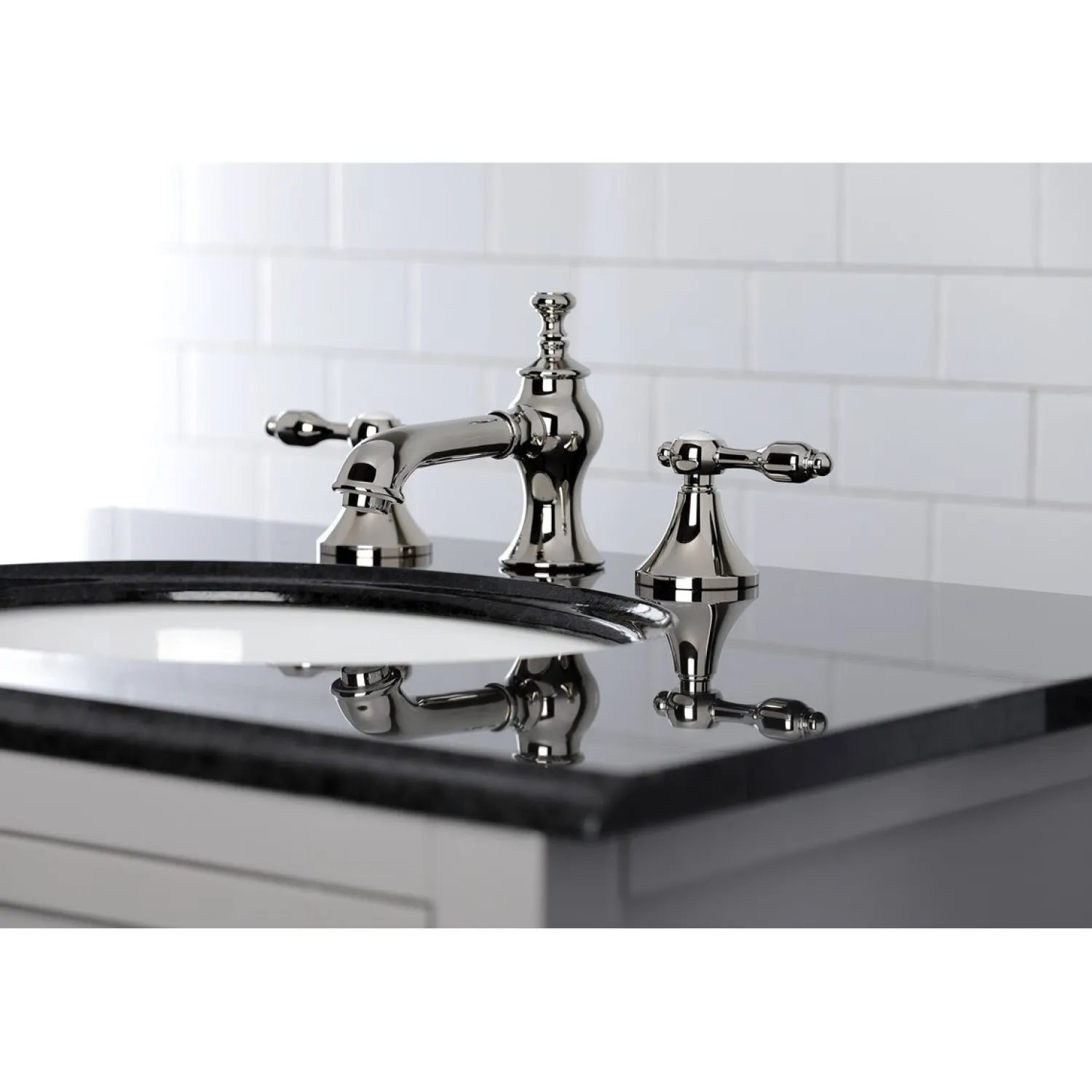 Outlet Tudor 8-Inch Widespread Bathroom Faucet 8" Widespread
