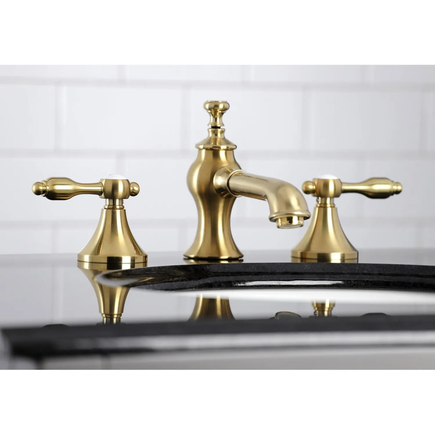 Outlet Tudor 8-Inch Widespread Bathroom Faucet 8" Widespread