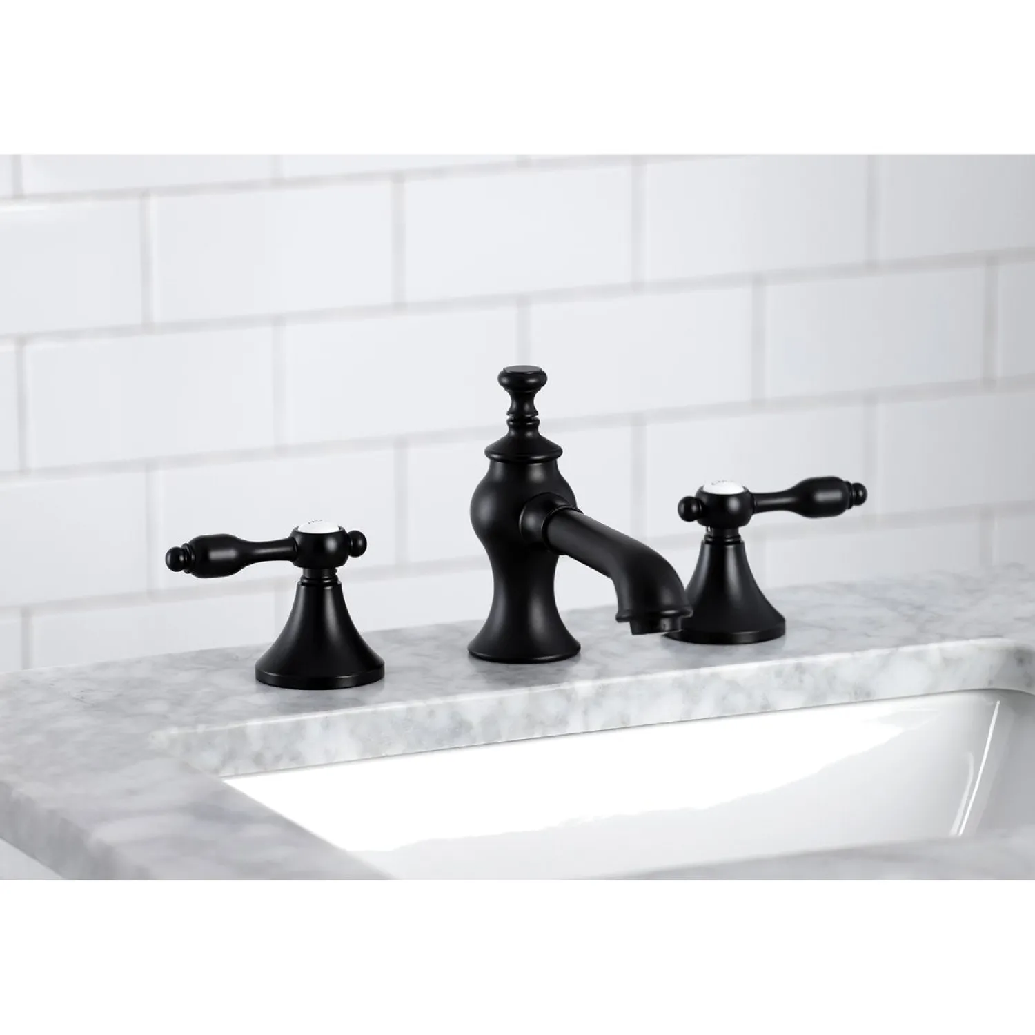 Outlet Tudor 8-Inch Widespread Bathroom Faucet 8" Widespread