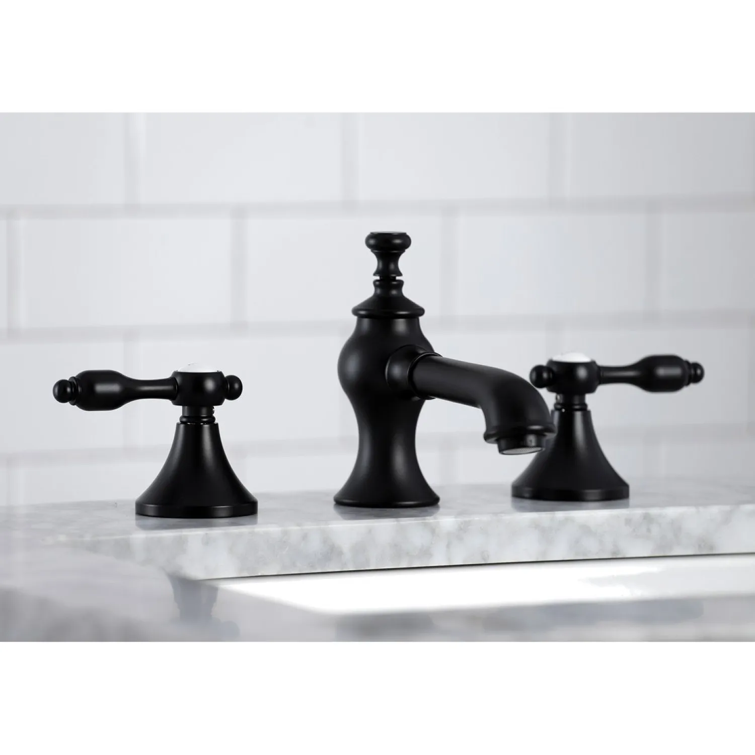Outlet Tudor 8-Inch Widespread Bathroom Faucet 8" Widespread