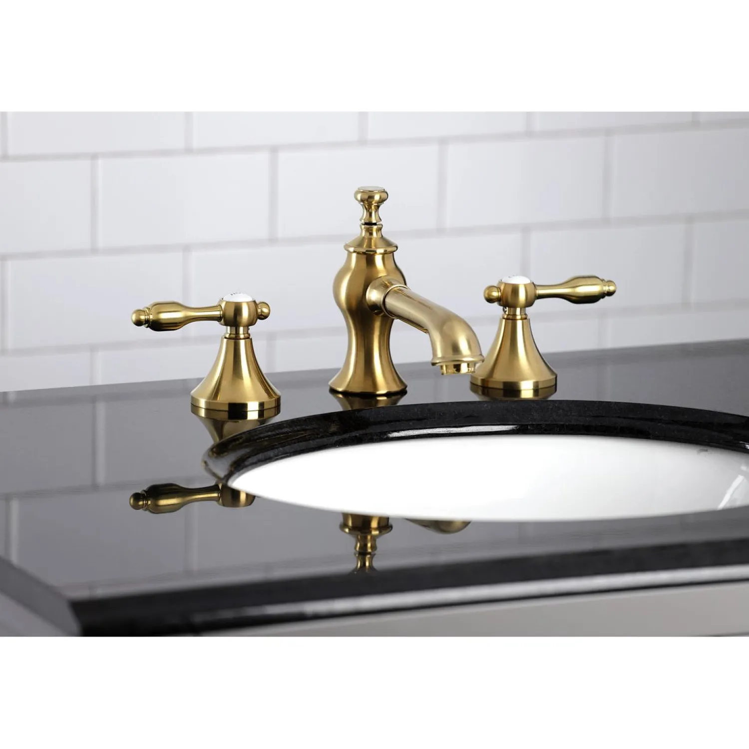 Outlet Tudor 8-Inch Widespread Bathroom Faucet 8" Widespread