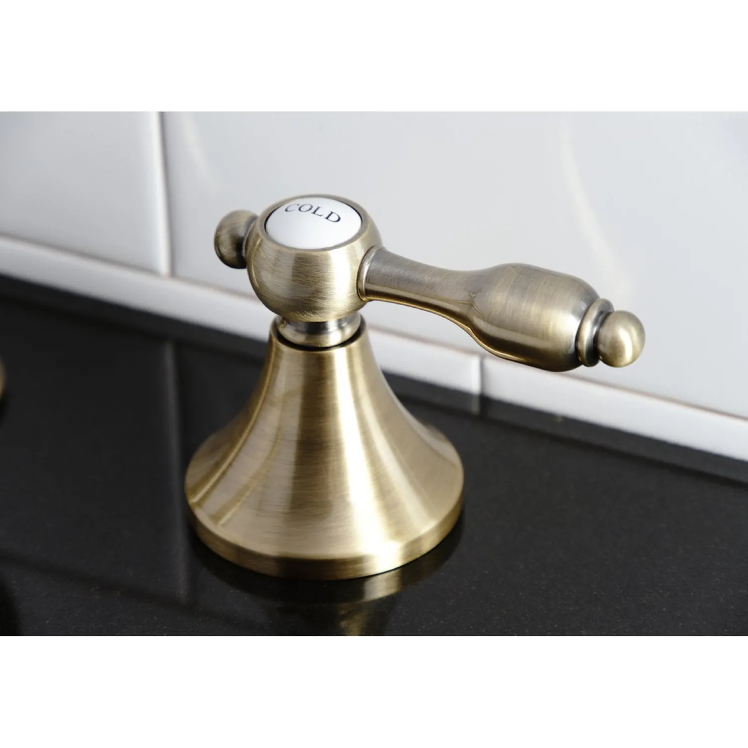 Outlet Tudor 8-Inch Widespread Bathroom Faucet 8" Widespread