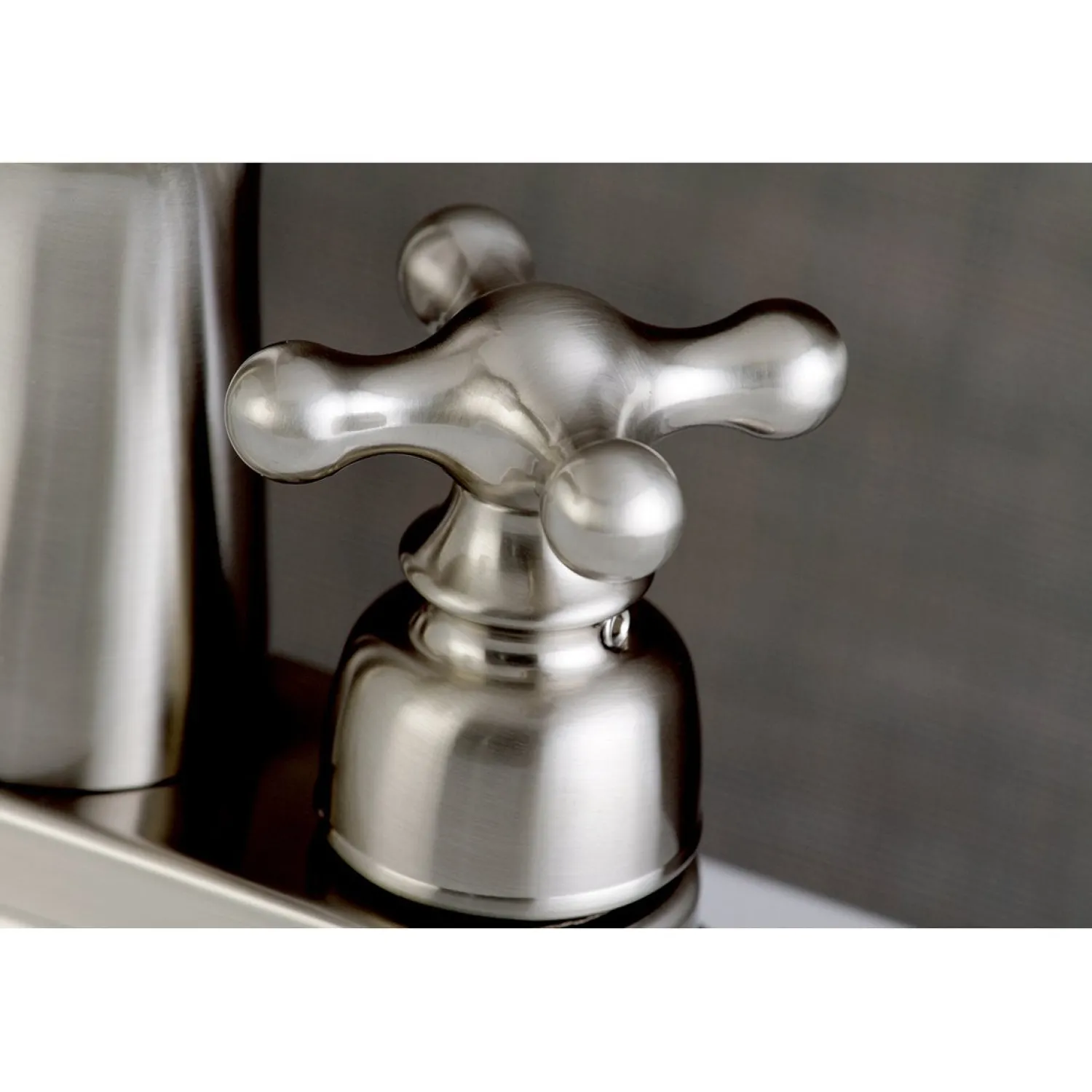 Outlet Victorian 4" Centerset Bathroom Faucet 4" Center Set