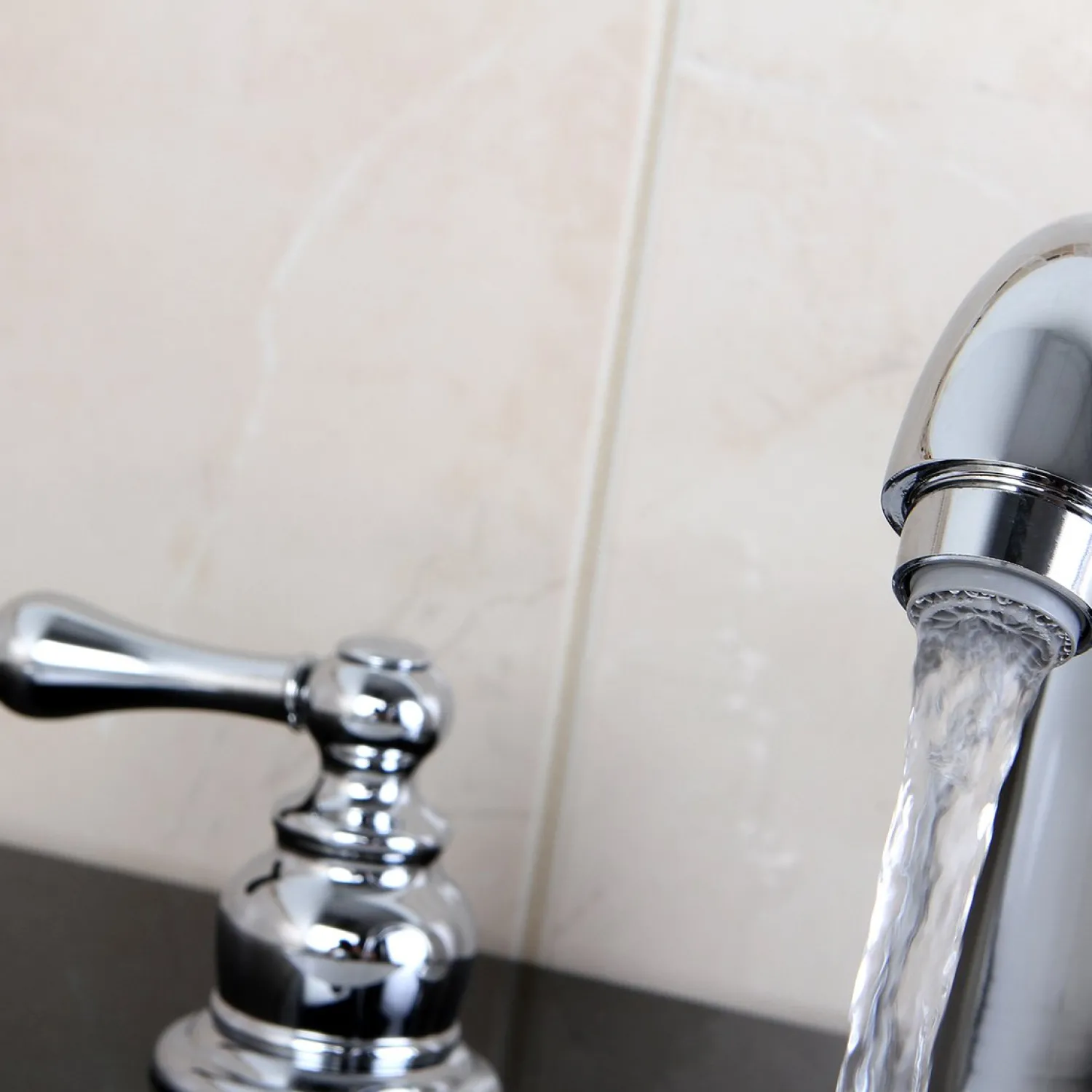 New Victorian 2-Handle 8-Inch Widespread Bathroom Faucet 8" Widespread