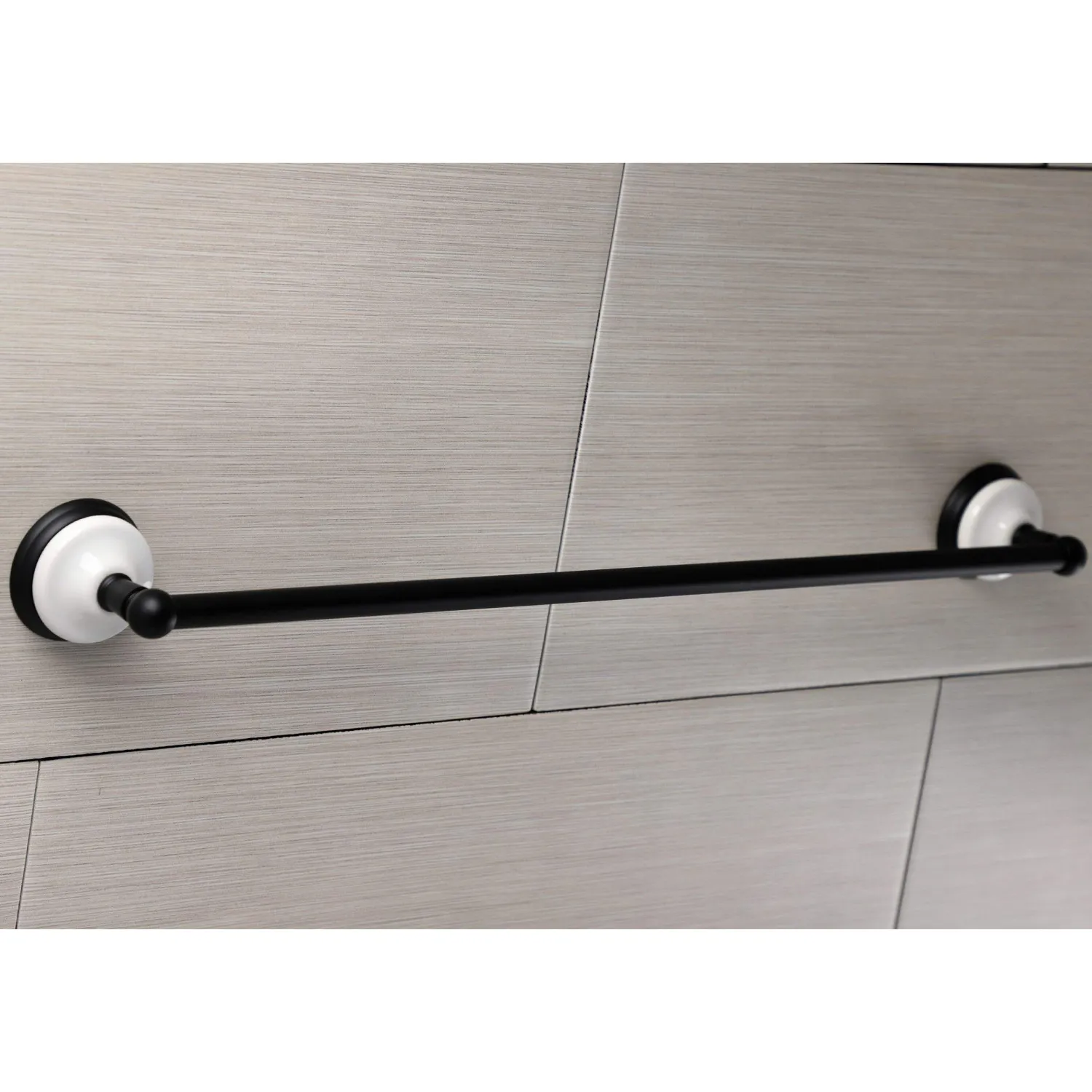 Best Victorian 24-Inch Towel Bar in Matte Black Towel Bars