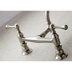 Vintage 2-Hole Wall Mount Bathroom Faucet Wall Mount