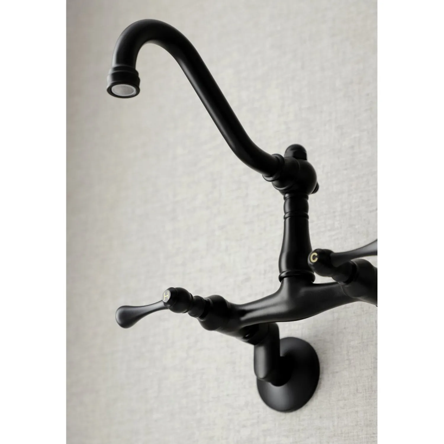 Hot Vintage 6-Inch Adjustable Center Wall Mount Kitchen Faucet Wall Mounted Kitchen Faucets