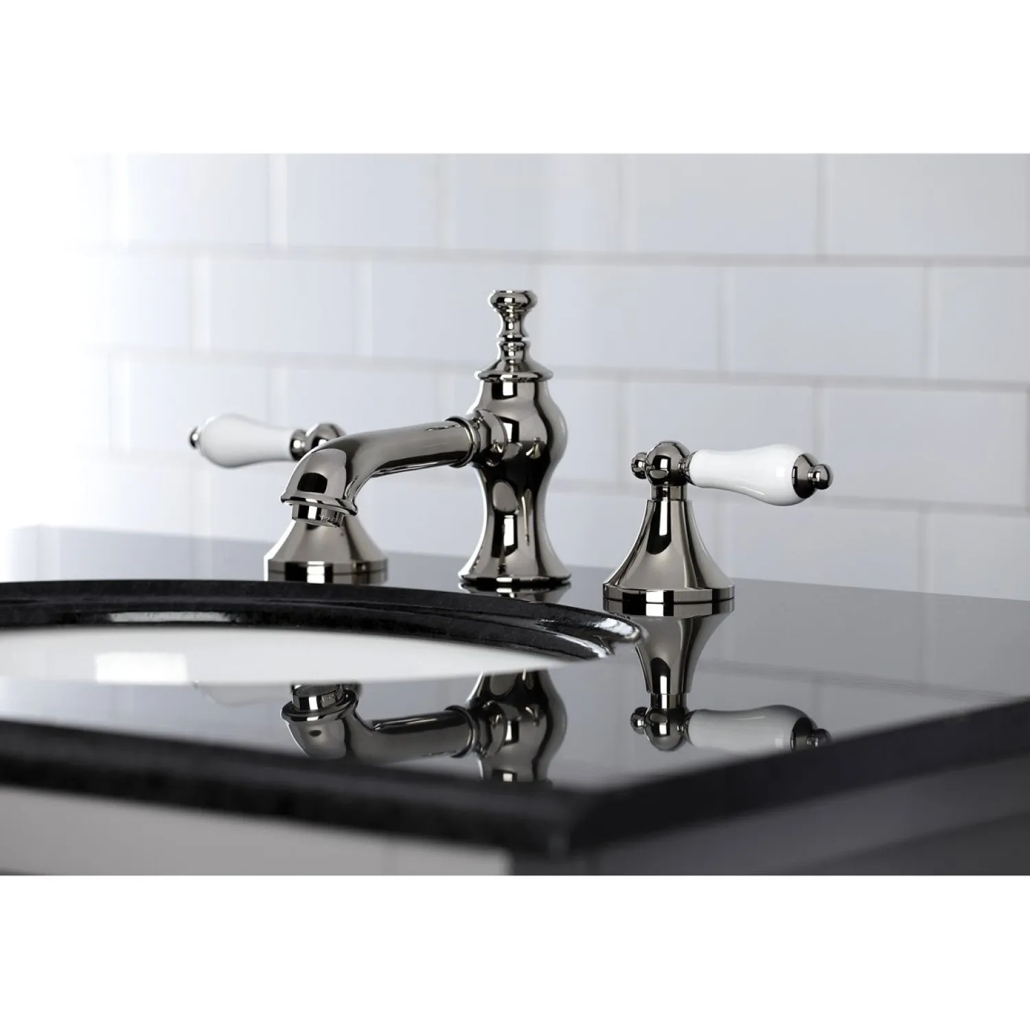 Outlet Vintage 8-Inch Widespread Three-Hole Bathroom Faucet 8" Widespread