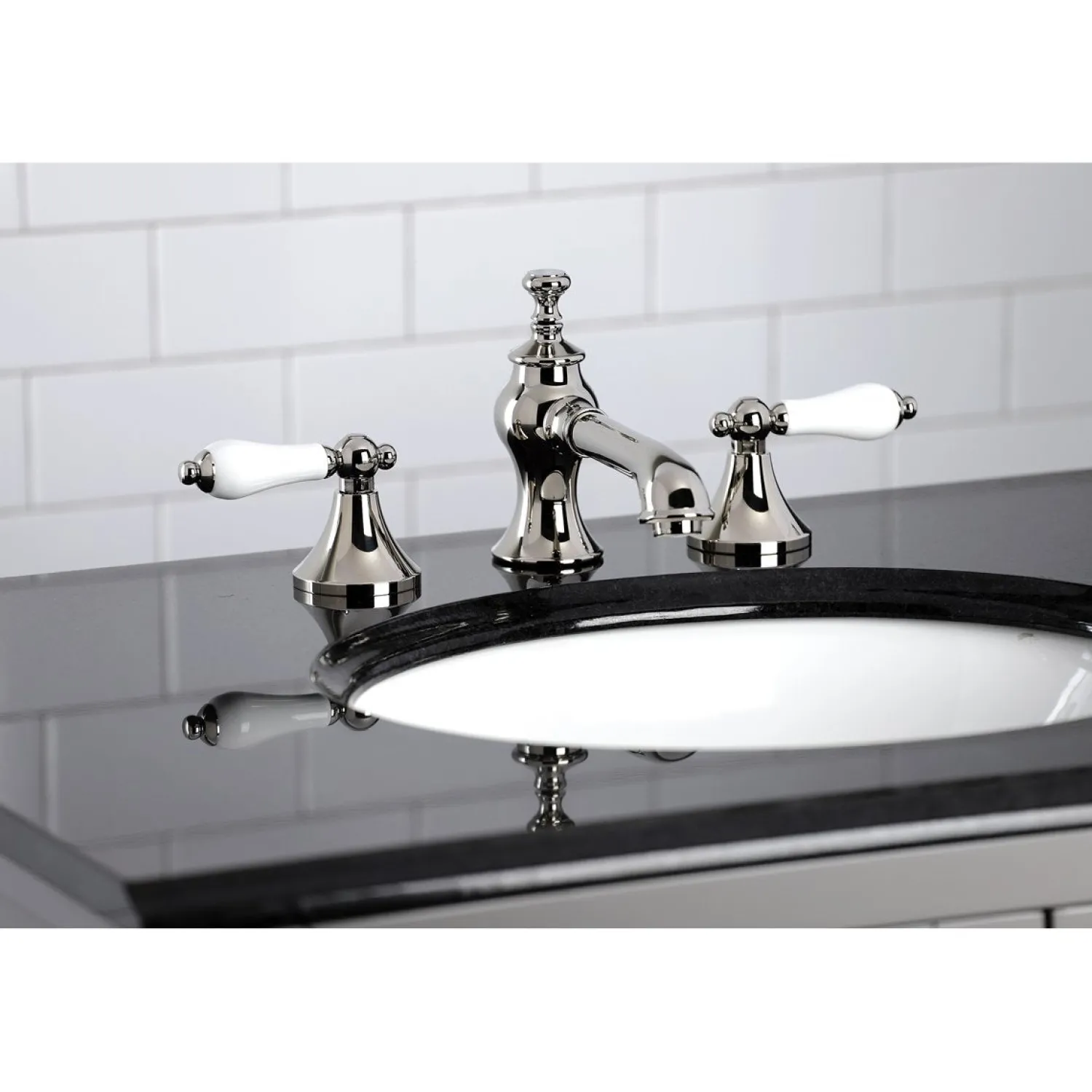 Outlet Vintage 8-Inch Widespread Three-Hole Bathroom Faucet 8" Widespread