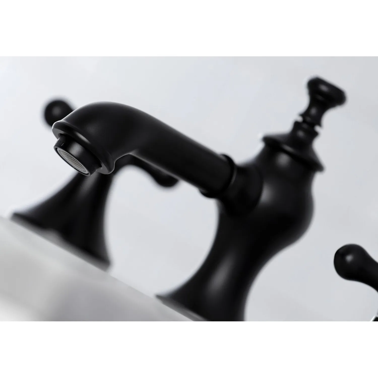 Sale Vintage Three-Hole 8-Inch Widespread Bathroom Faucet 8" Widespread