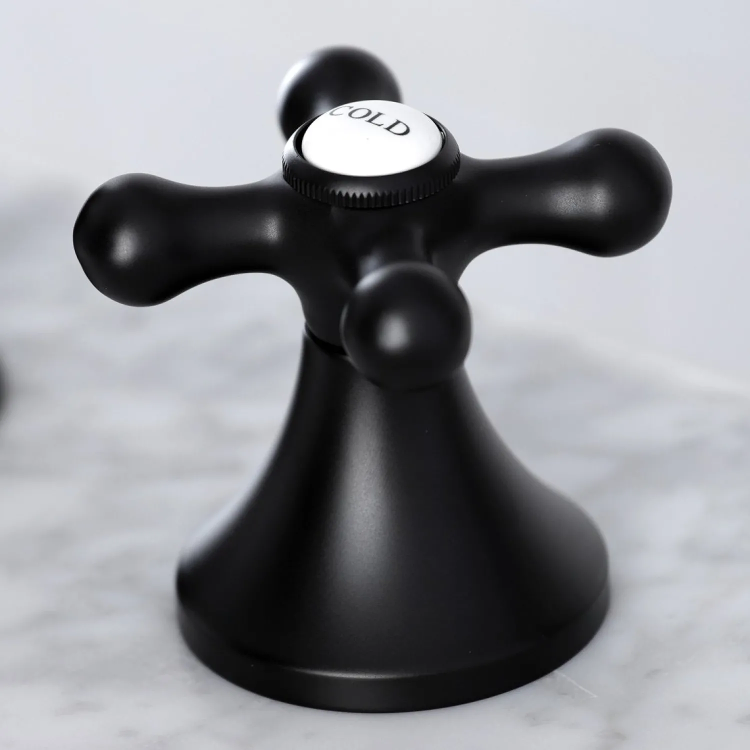 Sale Vintage Three-Hole 8-Inch Widespread Bathroom Faucet 8" Widespread