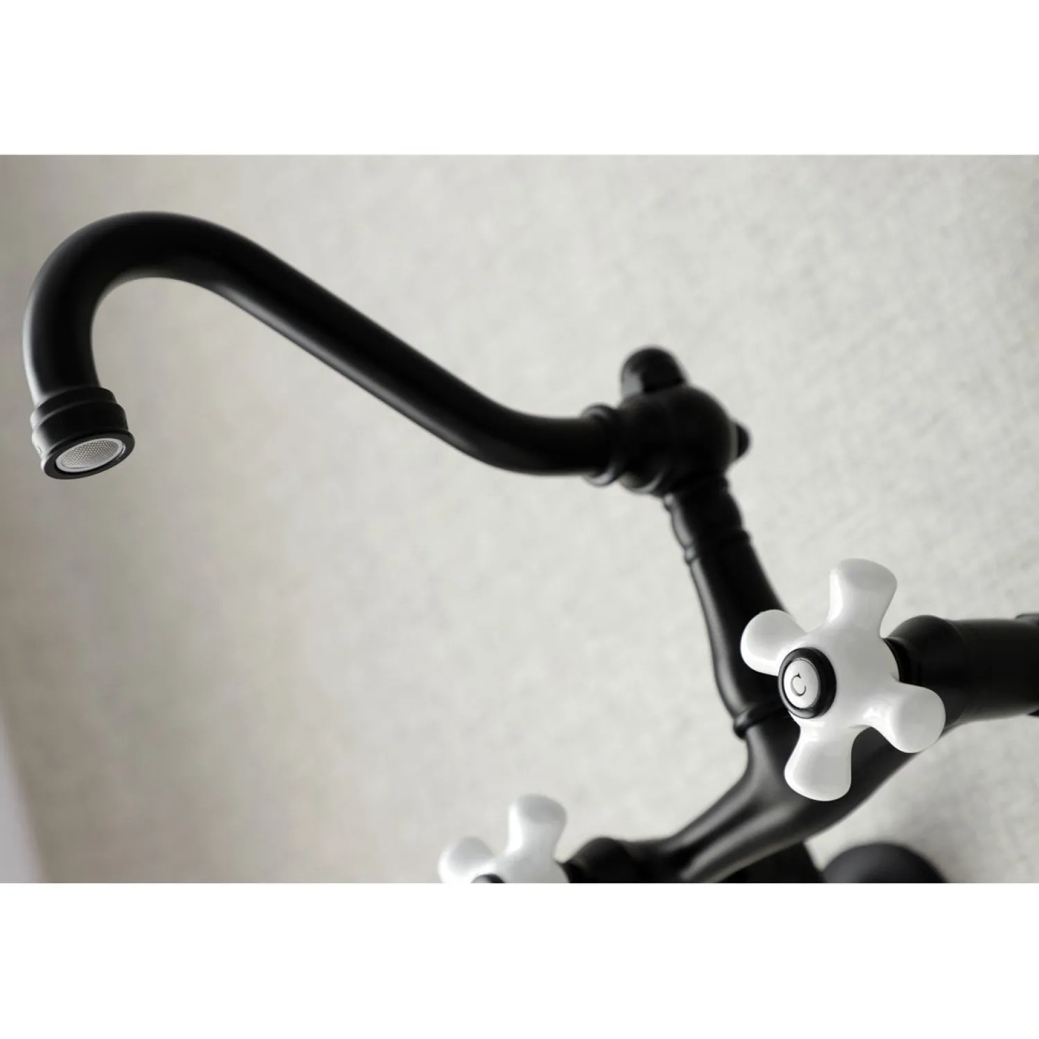 Clearance Vintage Wall Mount 6-Inch Adjustable Center Kitchen Faucet Wall Mounted Kitchen Faucets