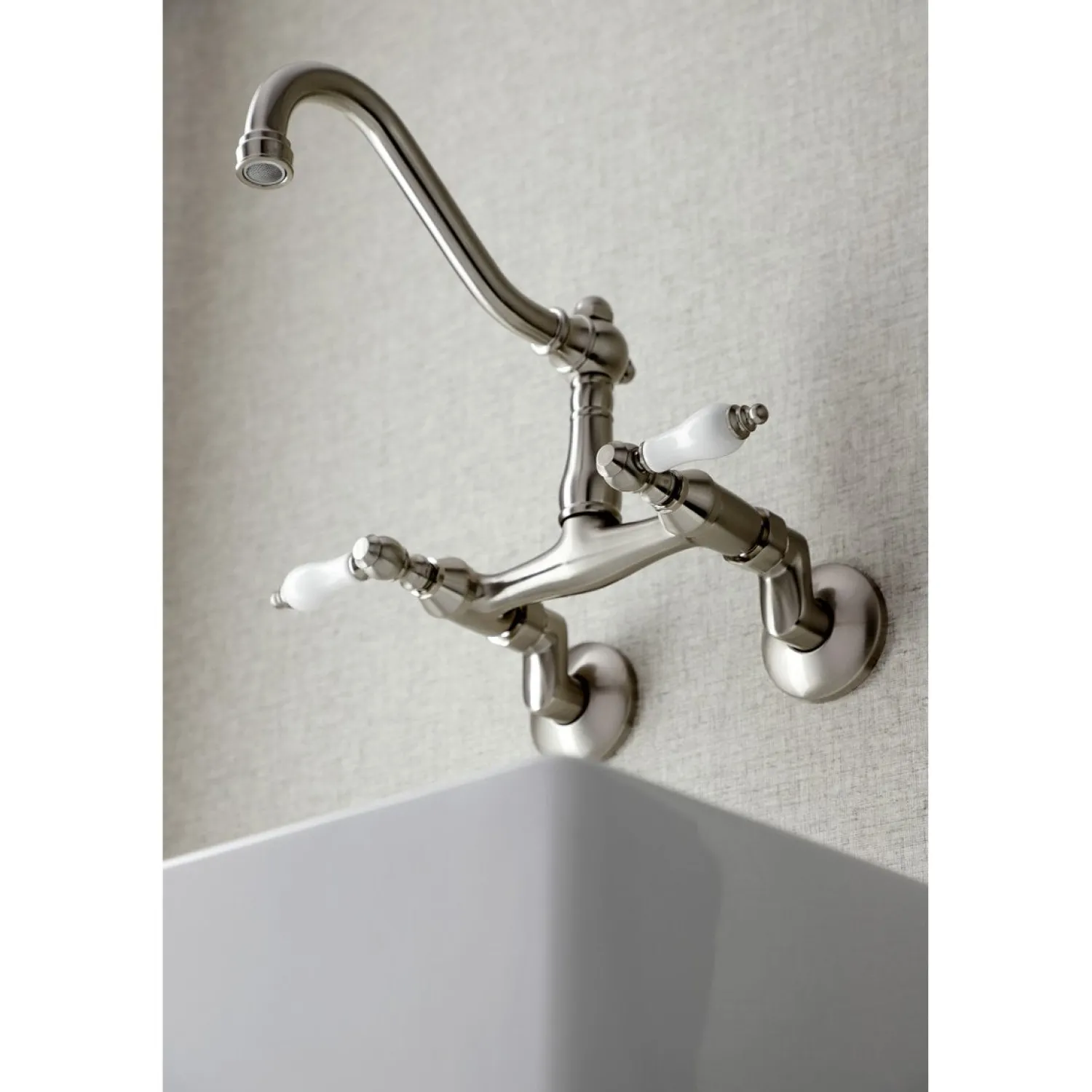 Discount Vintage Wall Mount 6" Adjustable Center Kitchen Faucet Wall Mounted Kitchen Faucets