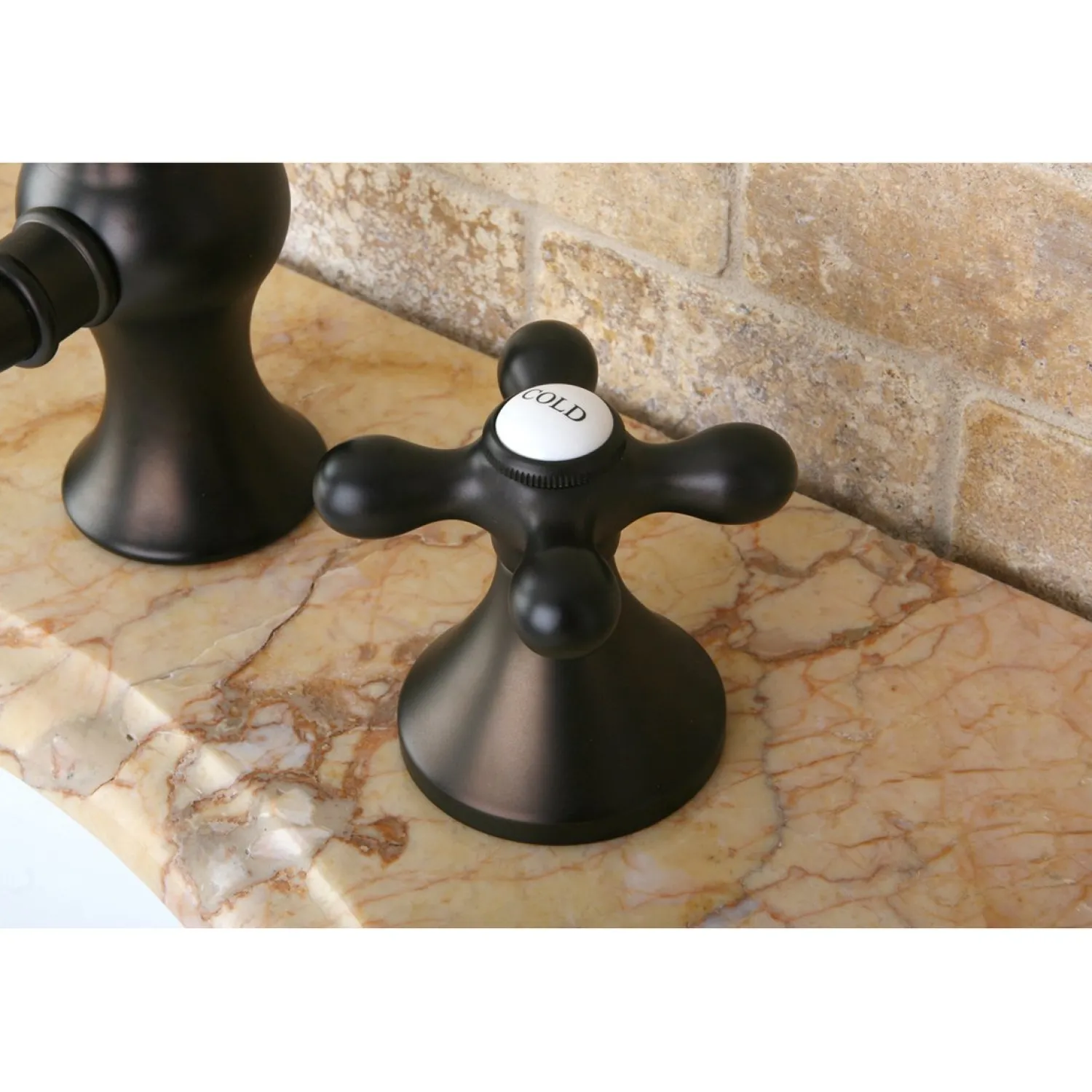 Best Vintage 8" Widespread 3-Hole Bathroom Faucet 8" Widespread