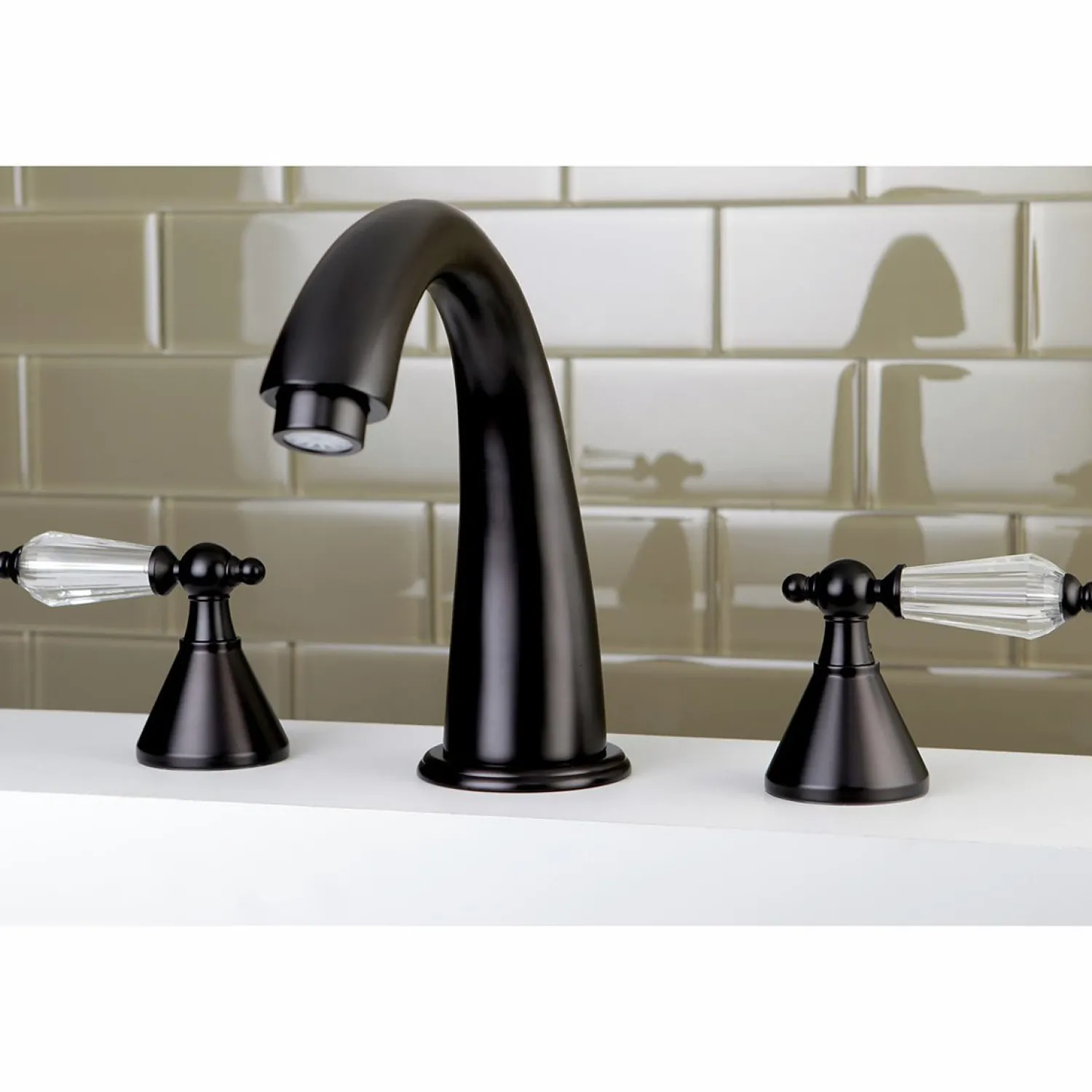 New Wilshire Roman 8.44" x 7.13" Tub Faucet Tub Faucets