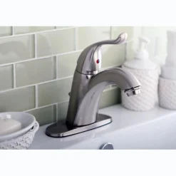 Outlet Yosemite 4-inch Centerset Single Handle Lavatory Faucet Single Hole|4