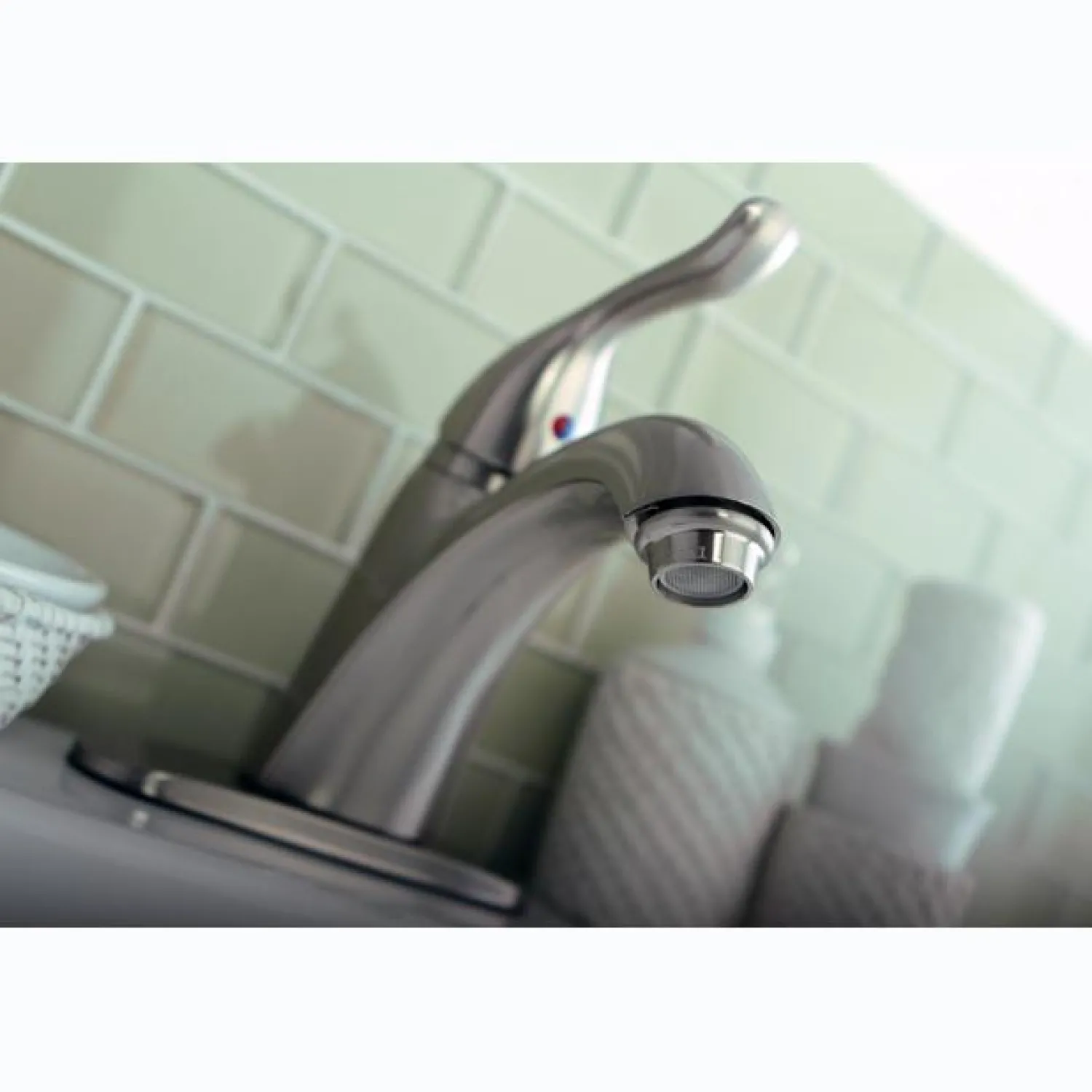 Outlet Yosemite 4-inch Centerset Single Handle Lavatory Faucet Single Hole|4" Center Set