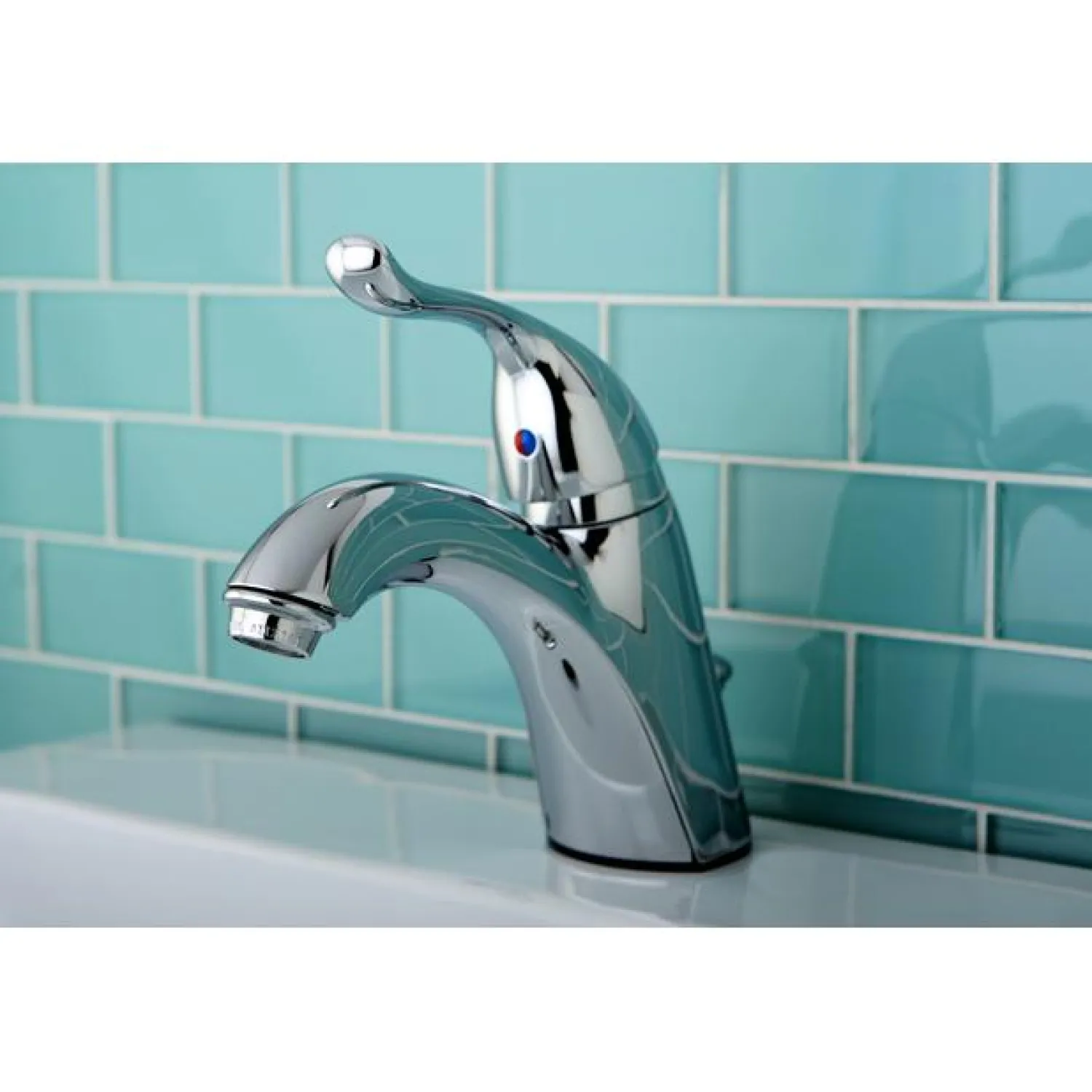 Outlet Yosemite 4-inch Centerset Single Handle Lavatory Faucet Single Hole|4" Center Set