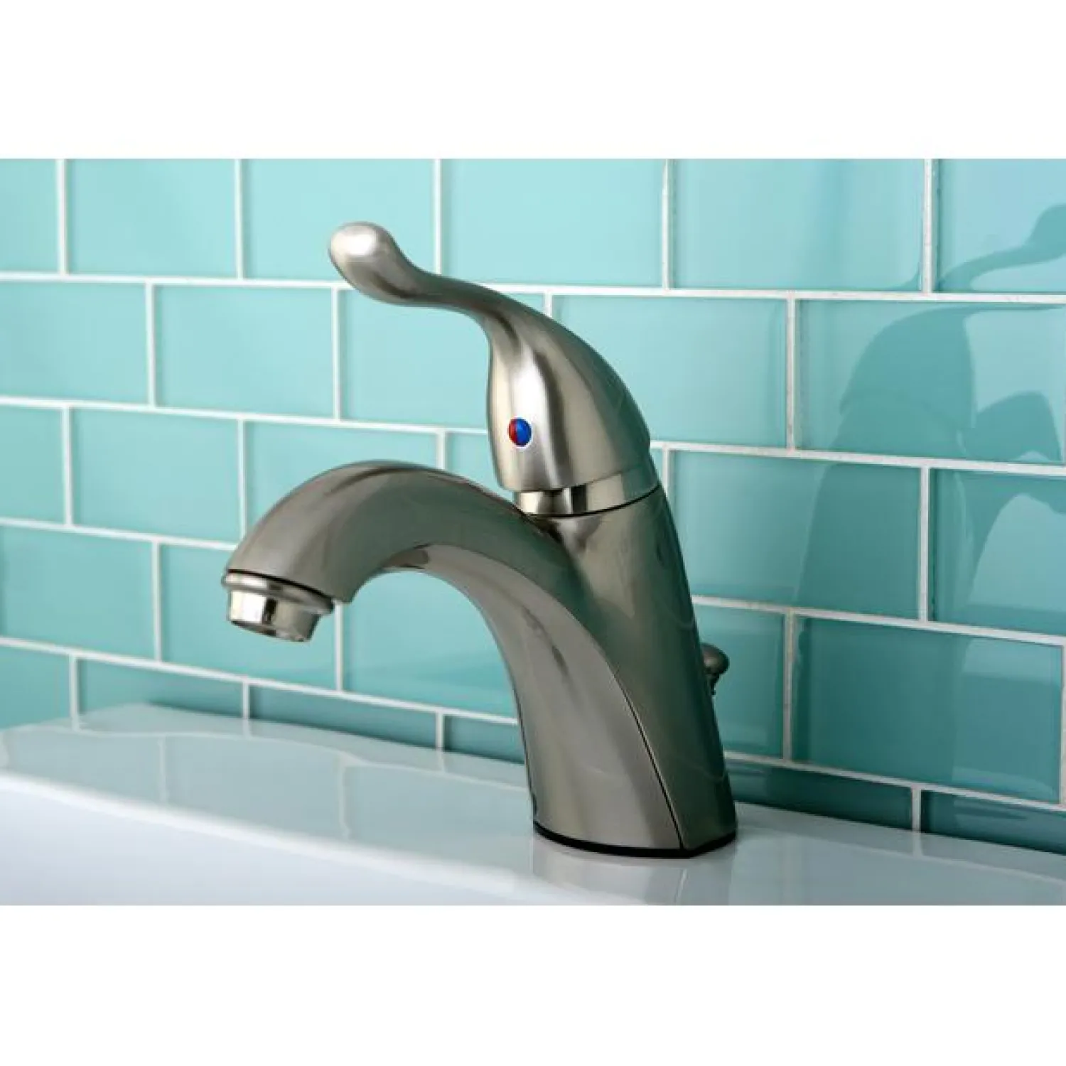 Outlet Yosemite 4-inch Centerset Single Handle Lavatory Faucet Single Hole|4" Center Set