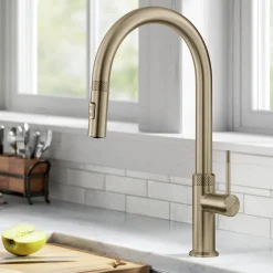 Allyn Brushed Gold Single Handle Kitchen Faucet with Diamond Cut Single Hole