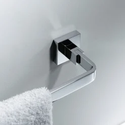 New Aura Bathroom Accessories - Towel Bar 600mm Towel Bars