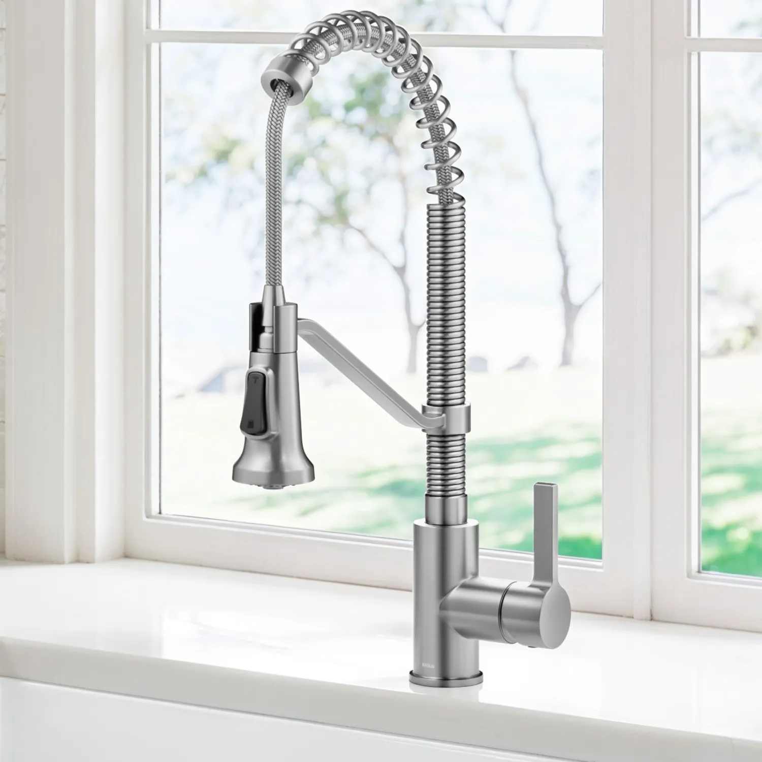 Clearance Britt Single Handle Pull Down Kitchen Faucet in Spot-Free Stainless Steel Single Hole