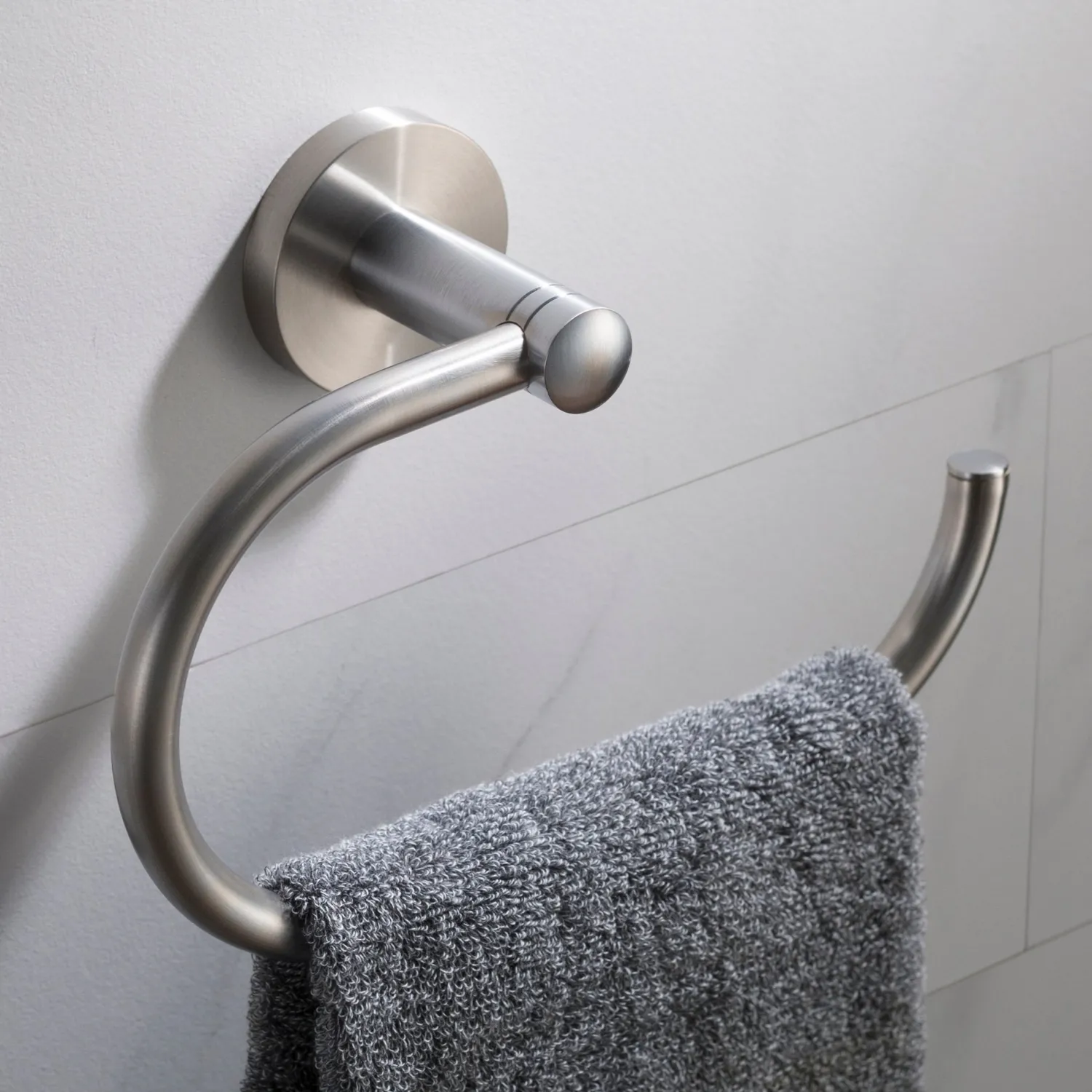 Discount Elie 4-Piece Matching Bath Hardware Set Towel Rings|Accessory Packages