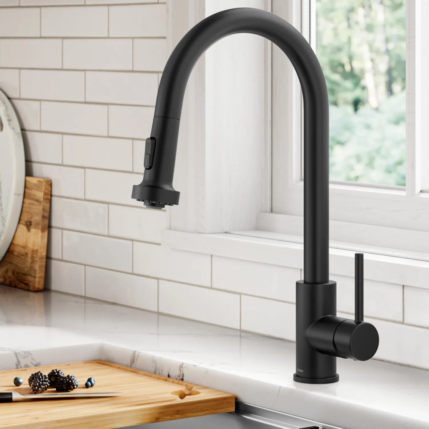 Clearance 2-Function Single Handle Pull Down Kitchen Faucet in Matte Black Single Hole