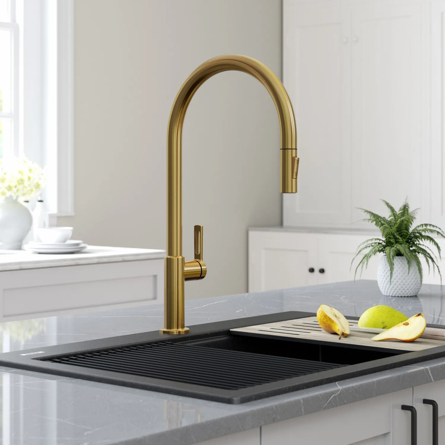 Online Oletto High-Arc Single Handle Pull-Down Kitchen Faucet in Brushed Brass Single Hole
